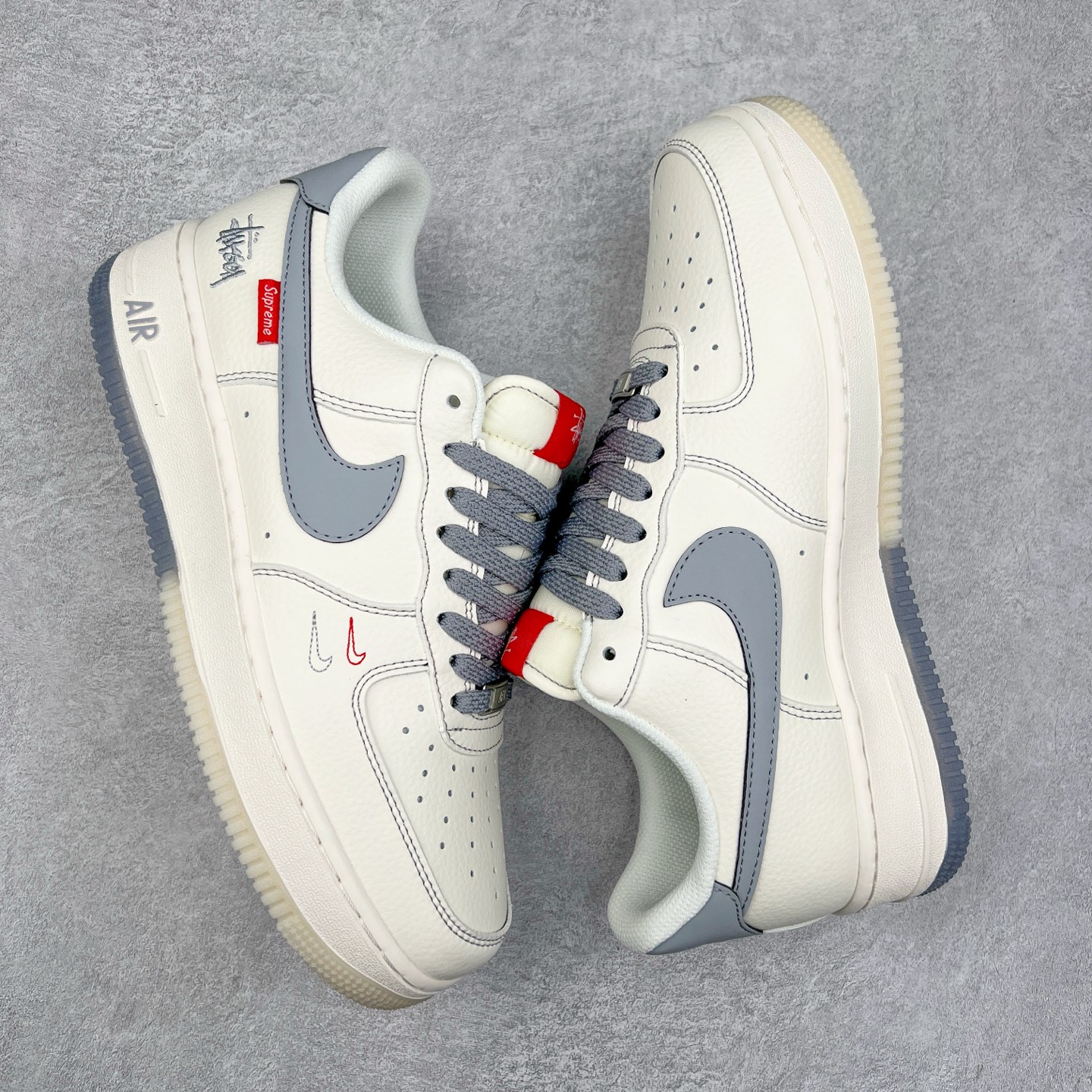 图片[3]-NK Air Force 1´07 Low 空军一号低帮百搭休闲运动板鞋 HH7518-041 柔软、弹性十足的缓震性能和出色的中底设计 横跨复古与现代的外型结合 造就出风靡全球 三十多年的Force 1 直到今天还深受青睐 实拍调校N版已经零色差零失真 百分百还原实物色彩所见即所得 不存在货不对板色差等低级问题 选购参考实物拍摄 不混卖不参货 只用心做好货严格选品 承诺混一赔十 尺码：36 36.5 37.5 38 38.5 39 40 40.5 41 42 42.5 43 44 44.5 45-选品中心