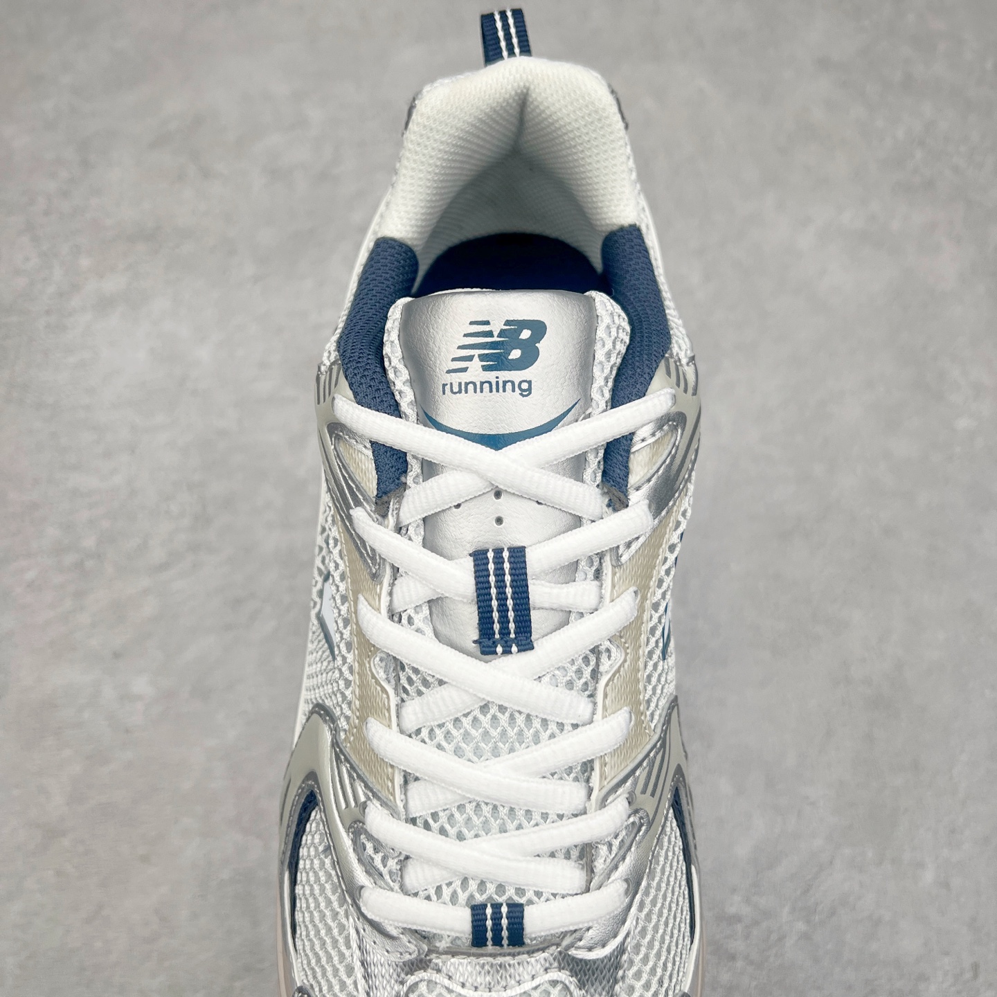 图片[5]-＃纯原 New Balance NB530 全套原楦原纸板原厂数据开发 原厂网纱 原装进口皮料正确卡色 正确中底拉帮中底网布细节 冲裁组合 匠心打造 耗时两个月开发完成 工艺极其复杂难度可想而知 新开独立私模大底 全网唯一正确做旧组合大底 高端零售专供产物 尺码：36 37 37.5 38 38.5 39.5 40 40.5 41.5 42 42.5 43 44 44.5-选品中心