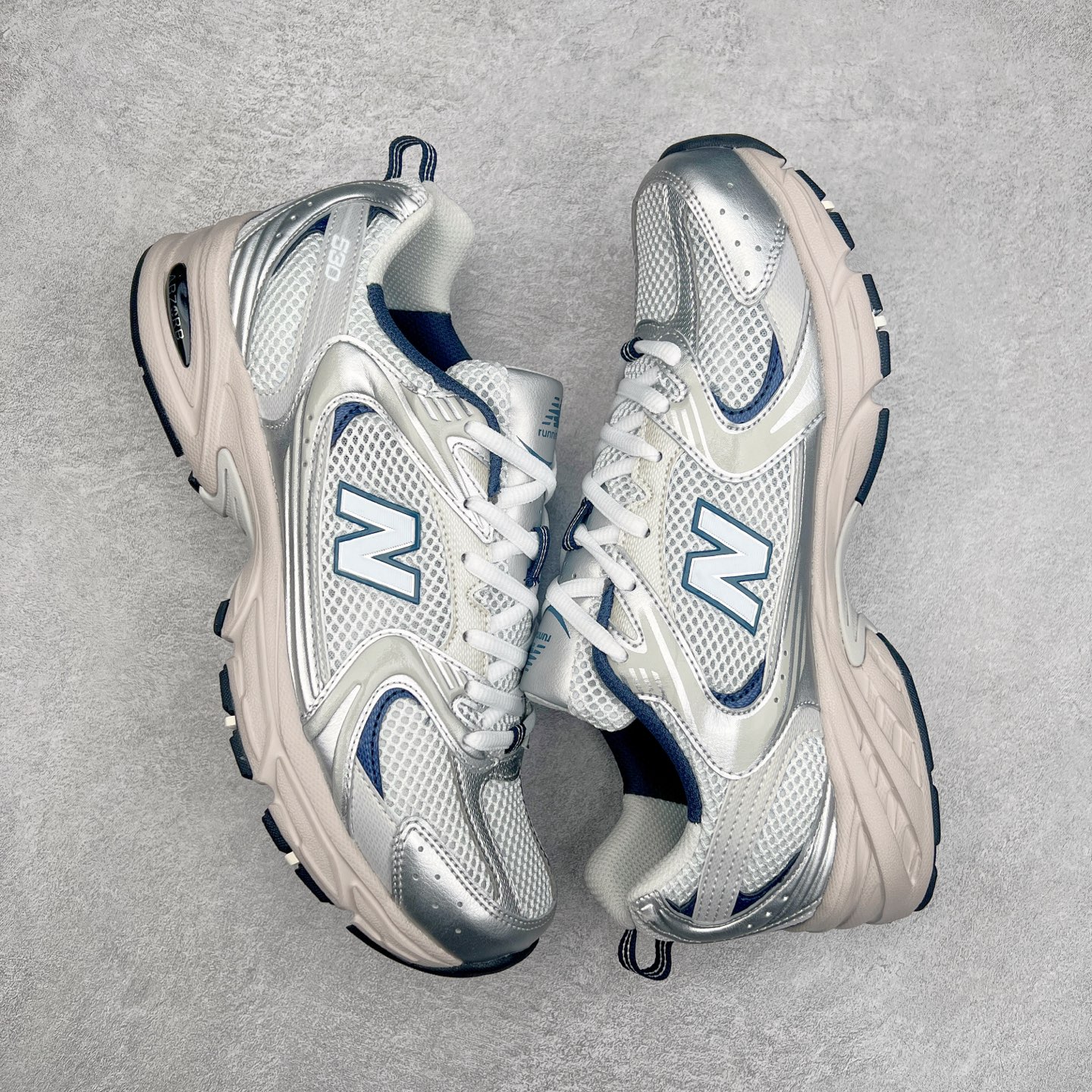 图片[3]-＃纯原 New Balance NB530 全套原楦原纸板原厂数据开发 原厂网纱 原装进口皮料正确卡色 正确中底拉帮中底网布细节 冲裁组合 匠心打造 耗时两个月开发完成 工艺极其复杂难度可想而知 新开独立私模大底 全网唯一正确做旧组合大底 高端零售专供产物 尺码：36 37 37.5 38 38.5 39.5 40 40.5 41.5 42 42.5 43 44 44.5-选品中心