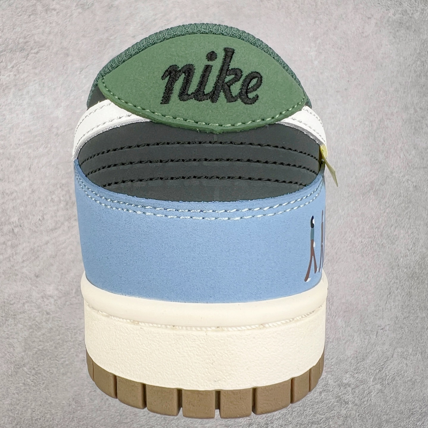 图片[8]-NK Dunk Low 定制配色 PU6652-123 大厂出品 极力推荐 原装头层材料 独家版型蒸餾加工帶來的是更好的视觉和脚感体验大厂纯原品质出货 清洁度 电绣工艺 皮料切割干净无任何毛边 细节完美 实拍调校N版已经零色差零失真 百分百还原实物色彩所见即所得 不存在货不对板色差等低级问题 选购参考实物拍摄 不混卖不参货 只用心做好货严格选品 承诺混一赔十 尺码：36 36.5 37.5 38 38.5 39 40 40.5 41 42 42.5 43 44 44.5 45-选品中心
