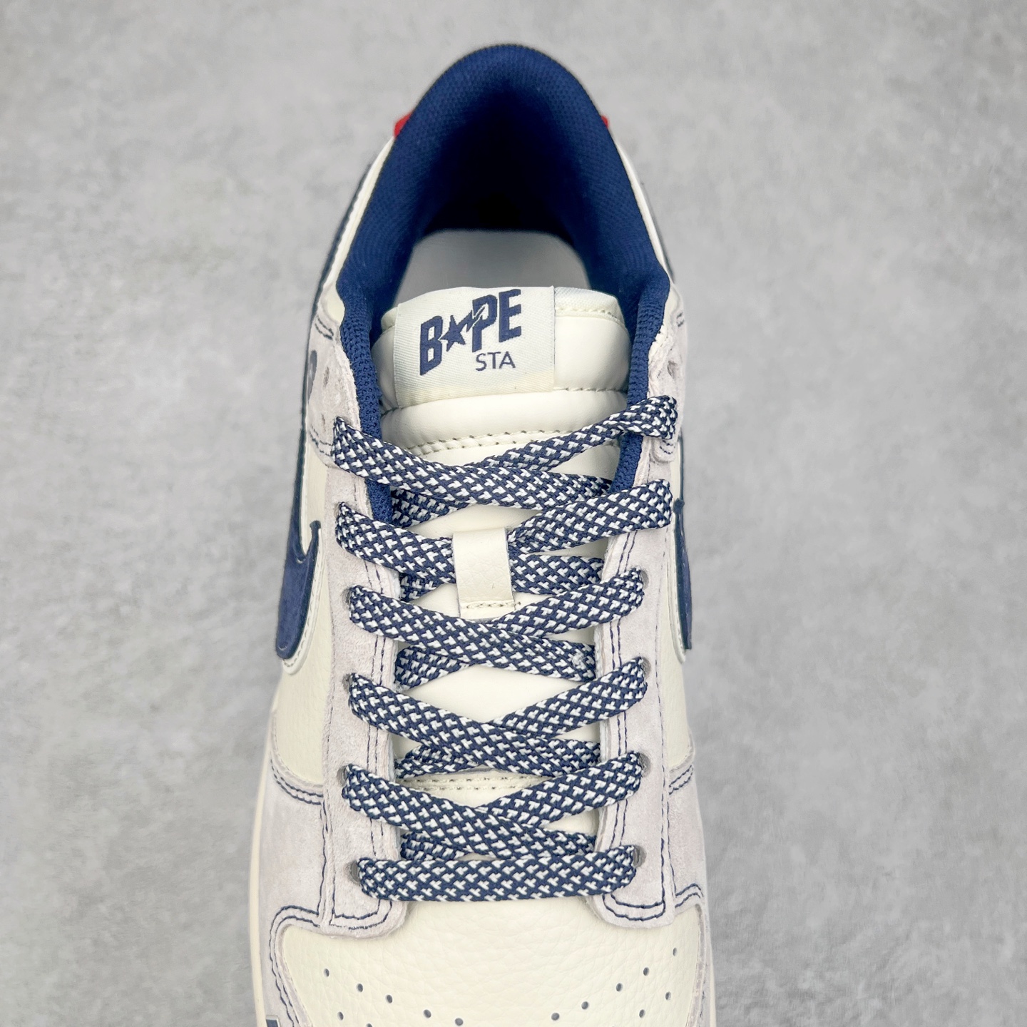 图片[5]-NK Dunk Low 定制配色 SJ2558-018 大厂出品 极力推荐 原装头层材料 独家版型蒸餾加工帶來的是更好的视觉和脚感体验大厂纯原品质出货 清洁度 电绣工艺 皮料切割干净无任何毛边 细节完美 实拍调校N版已经零色差零失真 百分百还原实物色彩所见即所得 不存在货不对板色差等低级问题 选购参考实物拍摄 不混卖不参货 只用心做好货严格选品 承诺混一赔十 尺码：36 36.5 37.5 38 38.5 39 40 40.5 41 42 42.5 43 44 44.5 45-选品中心