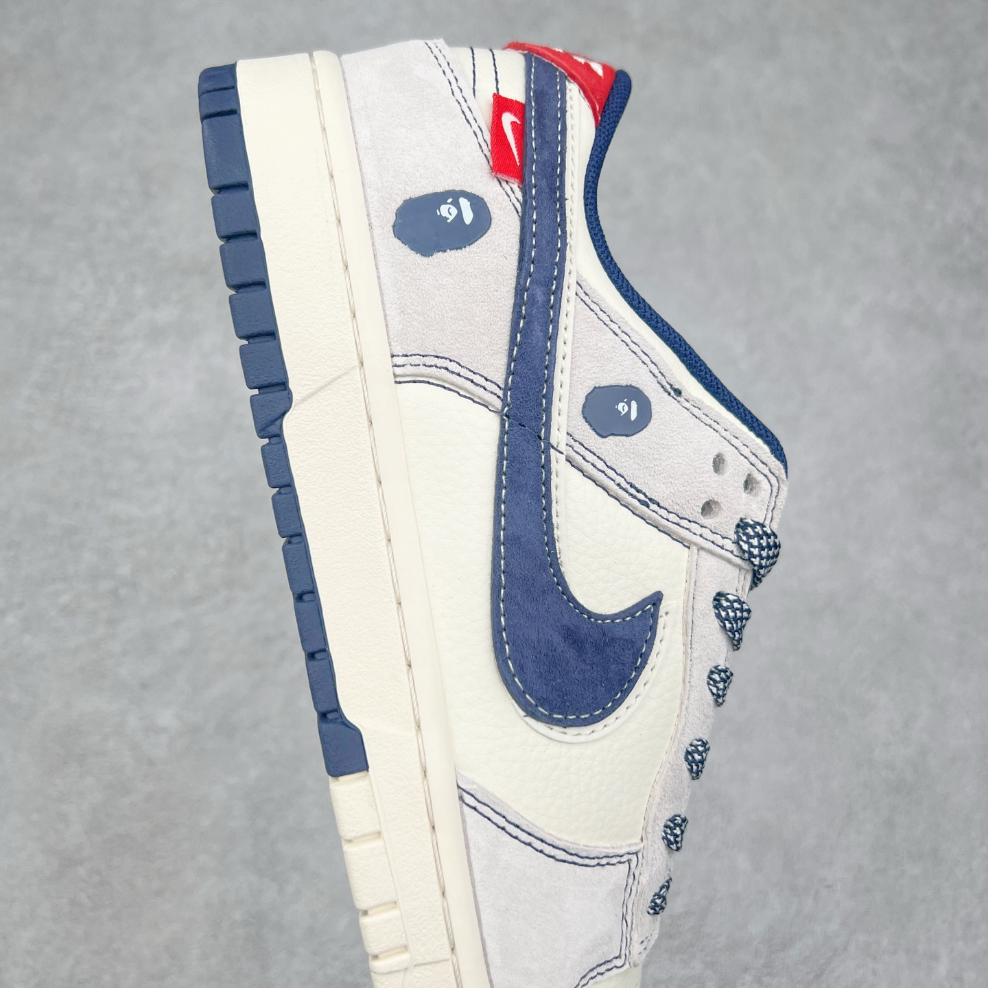 图片[6]-NK Dunk Low 定制配色 SJ2558-018 大厂出品 极力推荐 原装头层材料 独家版型蒸餾加工帶來的是更好的视觉和脚感体验大厂纯原品质出货 清洁度 电绣工艺 皮料切割干净无任何毛边 细节完美 实拍调校N版已经零色差零失真 百分百还原实物色彩所见即所得 不存在货不对板色差等低级问题 选购参考实物拍摄 不混卖不参货 只用心做好货严格选品 承诺混一赔十 尺码：36 36.5 37.5 38 38.5 39 40 40.5 41 42 42.5 43 44 44.5 45-选品中心