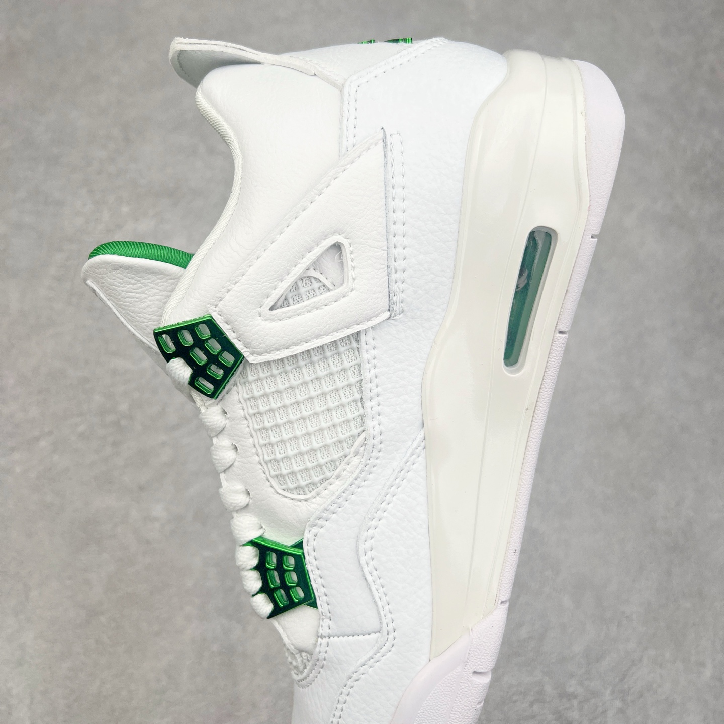 图片[7]-＃头层特价福利 Air Jordan AJ4 Retro 系列 头层皮料加持 大厂出品 原纸板楦头开发 完美鞋型匹配公司货 正确TPU鞋舌锁扣 乳胶鞋垫 最新原厂底模 大底卡色咬花完美 鞋柜必备鞋款 终端现货供应 尺码：36 36.5 37.5 38 38.5 39 40 40.5 41 42 42.5 43 44 44.5 45 46 47.5-选品中心