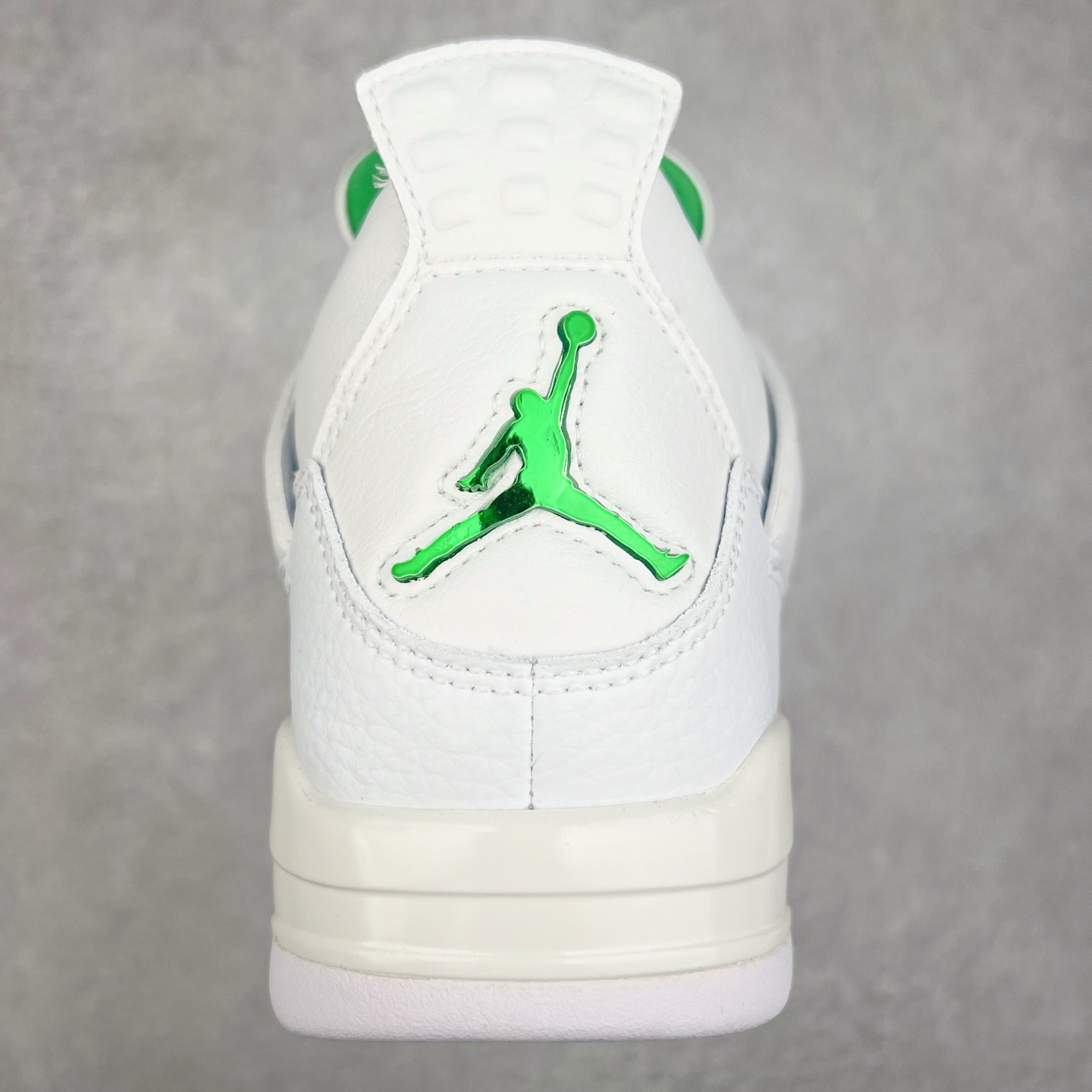 图片[8]-＃头层特价福利 Air Jordan AJ4 Retro 系列 头层皮料加持 大厂出品 原纸板楦头开发 完美鞋型匹配公司货 正确TPU鞋舌锁扣 乳胶鞋垫 最新原厂底模 大底卡色咬花完美 鞋柜必备鞋款 终端现货供应 尺码：36 36.5 37.5 38 38.5 39 40 40.5 41 42 42.5 43 44 44.5 45 46 47.5-选品中心