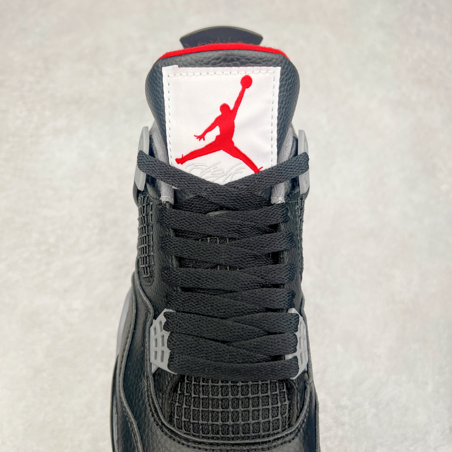 图片[5]-＃头层特价福利 Air Jordan AJ4 Retro 系列 头层皮料加持 大厂出品 原纸板楦头开发 完美鞋型匹配公司货 正确TPU鞋舌锁扣 乳胶鞋垫 最新原厂底模 大底卡色咬花完美 鞋柜必备鞋款 终端现货供应 尺码：36 36.5 37.5 38 38.5 39 40 40.5 41 42 42.5 43 44 44.5 45 46 47.5-选品中心