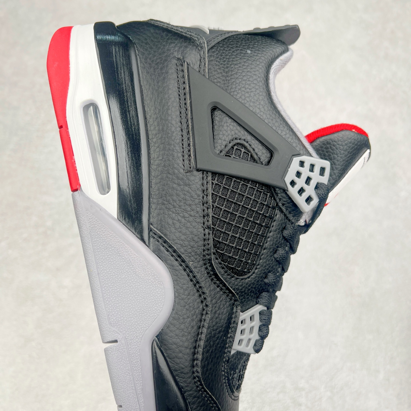 图片[6]-＃头层特价福利 Air Jordan AJ4 Retro 系列 头层皮料加持 大厂出品 原纸板楦头开发 完美鞋型匹配公司货 正确TPU鞋舌锁扣 乳胶鞋垫 最新原厂底模 大底卡色咬花完美 鞋柜必备鞋款 终端现货供应 尺码：36 36.5 37.5 38 38.5 39 40 40.5 41 42 42.5 43 44 44.5 45 46 47.5-选品中心