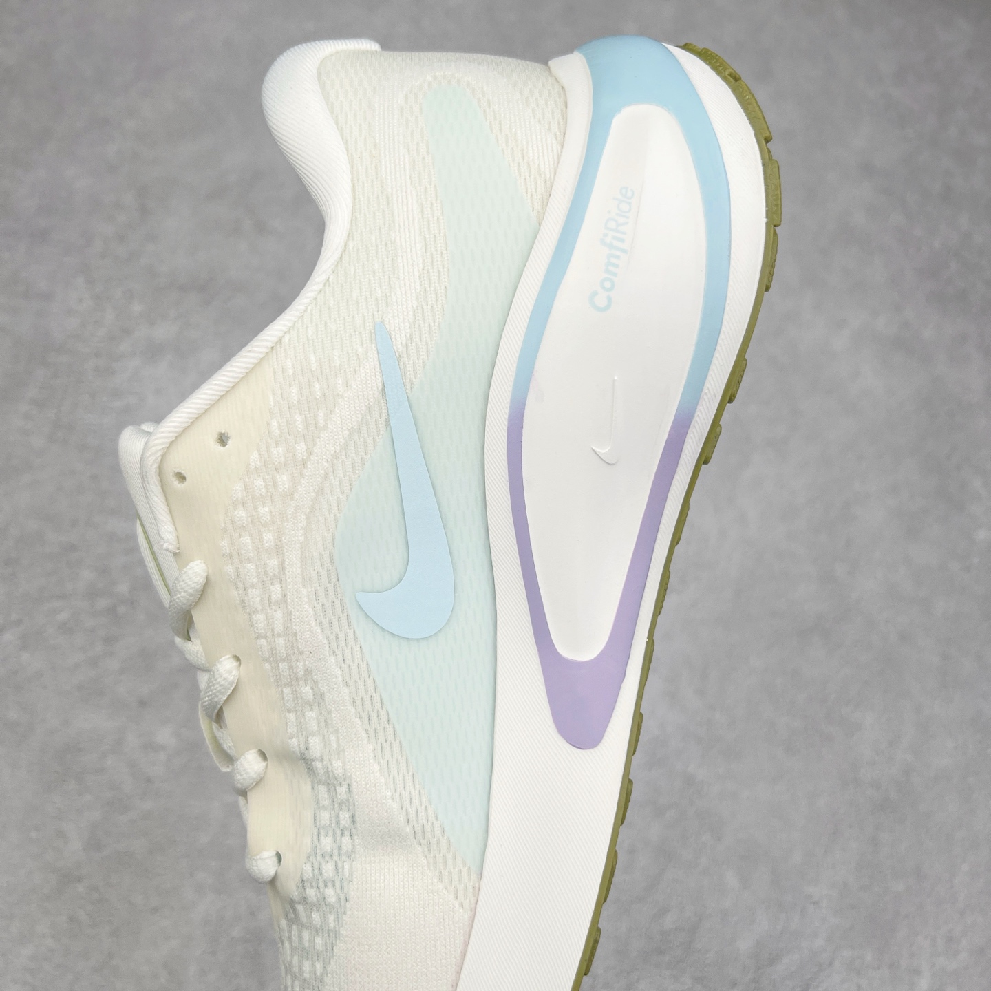 图片[7]-＃纯原福利 NK Journey Run 旅程慢跑系列低帮轻质缓震休闲运动公路跑步鞋 采用科技织法轻盈织物合成鞋面材质 搭载柔软厚实ComfiRide 泡绵缓震组合外置防滑耐磨橡胶底片 穿上 Journey Run 公路跑步鞋 尽情畅跑 享受每一步的风景 搭载柔软厚实的 ComfiRide 泡绵缓震配置 助你征服充满挑战的路面 大步流星 微笑前行 该鞋款舒适非凡 让你爱不释脚 尺码：35.5 36 36.5 37.5 38 38.5 39 40 40.5 41 42 42.5 43 44 44.5 45-选品中心