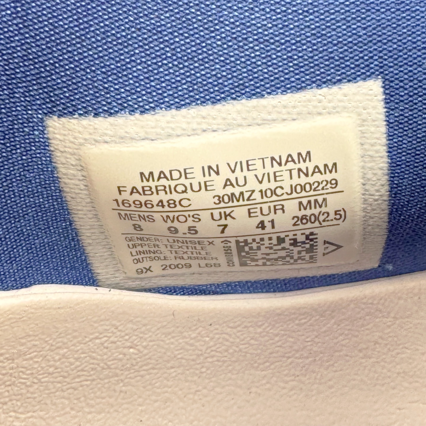 图片[12]-＃K版纯原Converse Chuck Taylor All Star Pro Bb Ox 实战篮球鞋 Converse全新Solstice系列再度迎来新作 此鞋型由Converse与NK传奇篮球产品设计师Eric Avar合作开发而成 All Star Pro BB代Converse设计的演变 并且融入了现代科Quadfit织法的鞋面提供稳定性与包覆NK React内核支撑多次切入与平稳起跳 All Star Pro BB同时也替Kelly Oubre Jr.等个性化球员设计独特配色 全新升级的BB Evo承袭前作嵌入式NIKE React鞋垫 带来轻盈灵活且贴合地面的舒适脚感 重叠模糊的经典星箭标致 营造犀利的速度感 曲面橡胶外底和菱型格状纹路 提供多方位抓地力 你可以在鞋身上发现一些全新的元素 鞋面材质注入更多填充支撑与包裹更加扎实50/50对分的鞋面配色 也更具视觉冲击力 尺码：36 37 37.5 38 38.5 39 40 40.5 41 42 42.5 43 44 44.5 45 46-选品中心