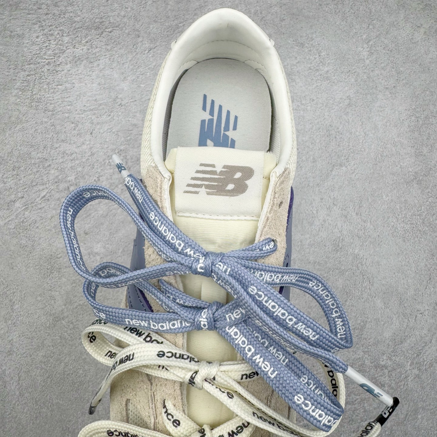 图片[5]-＃M纯原 New Balance U471AA NB新百伦织物牛剖层革春夏薄底鞋防滑耐磨平衡轻便低帮生活休闲鞋 原档数据独立私模大底 唯一正确三层组合大底 特高弹切片加持 百分百还原原鞋脚感 NB市场最强产物 防伪原标全套原楦原纸板原厂数据开发 全鞋电脑针车加持 原厂网布 原装进口头层翻毛皮料正确绒感卡色 正确中底拉帮中底网布细节 匠心打造 耗时两个月开发完成 工艺极其复杂难度可想而知 高端零售专供产物 尺码：36 37 37.5 38 38.5 39.5 40 40.5 41.5 42 42.5 43 44 44.5 45 45.5 46.5 47-选品中心