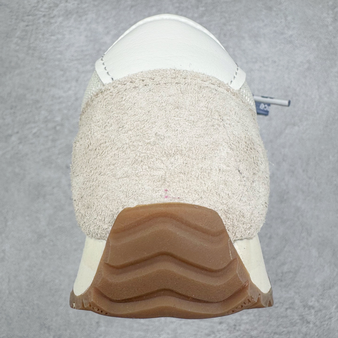 图片[8]-＃M纯原 New Balance U471AA NB新百伦织物牛剖层革春夏薄底鞋防滑耐磨平衡轻便低帮生活休闲鞋 原档数据独立私模大底 唯一正确三层组合大底 特高弹切片加持 百分百还原原鞋脚感 NB市场最强产物 防伪原标全套原楦原纸板原厂数据开发 全鞋电脑针车加持 原厂网布 原装进口头层翻毛皮料正确绒感卡色 正确中底拉帮中底网布细节 匠心打造 耗时两个月开发完成 工艺极其复杂难度可想而知 高端零售专供产物 尺码：36 37 37.5 38 38.5 39.5 40 40.5 41.5 42 42.5 43 44 44.5 45 45.5 46.5 47-选品中心