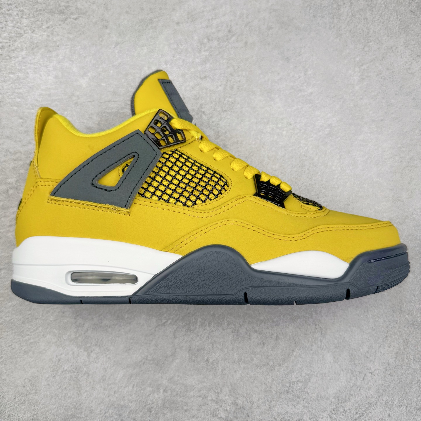 #头层特价福利 Air Jordan AJ4 Retro 系列 头层皮料加持 大厂出品 原纸板楦头开发 完美鞋型匹配公司货 正确TPU鞋舌锁扣 乳胶鞋垫 最新原厂底模 大底卡色咬花完美 鞋柜必备鞋款 终端现货供应 尺码:36 36.5 37.5 38 38.5 39 40 40.5 41 42 42.5 43 44 44.5 45 46 47.5-选品中心
