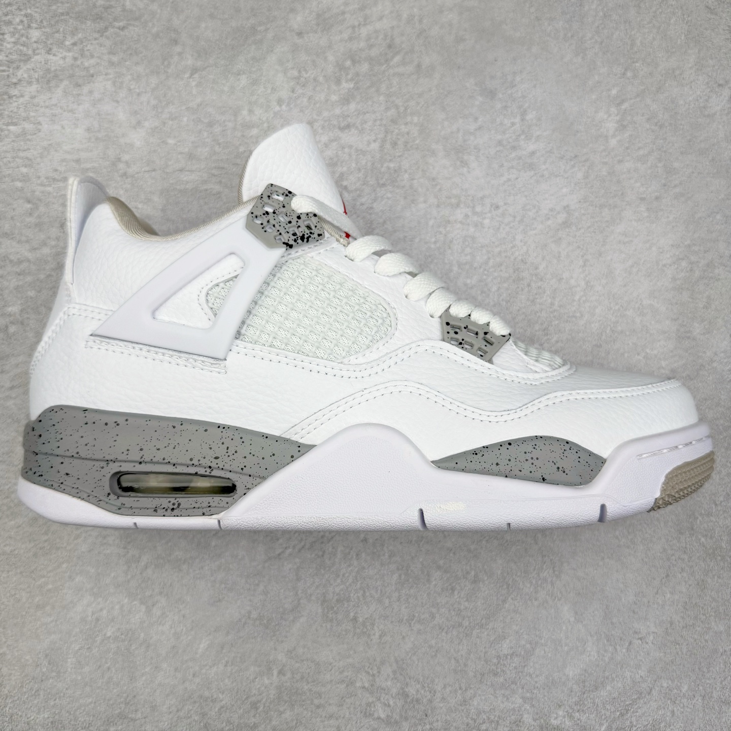 图片[6]-＃头层特价福利 Air Jordan AJ4 Retro 系列 头层皮料加持 大厂出品 原纸板楦头开发 完美鞋型匹配公司货 正确TPU鞋舌锁扣 乳胶鞋垫 最新原厂底模 大底卡色咬花完美 鞋柜必备鞋款 终端现货供应 尺码：36 36.5 37.5 38 38.5 39 40 40.5 41 42 42.5 43 44 44.5 45 46 47.5-选品中心