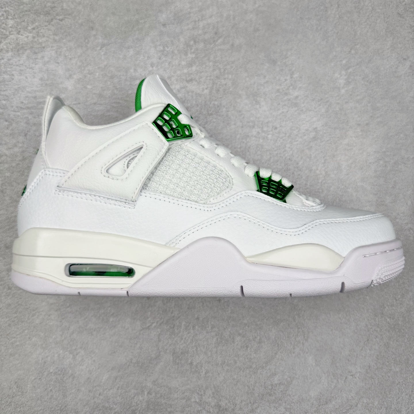 图片[7]-＃头层特价福利 Air Jordan AJ4 Retro 系列 头层皮料加持 大厂出品 原纸板楦头开发 完美鞋型匹配公司货 正确TPU鞋舌锁扣 乳胶鞋垫 最新原厂底模 大底卡色咬花完美 鞋柜必备鞋款 终端现货供应 尺码：36 36.5 37.5 38 38.5 39 40 40.5 41 42 42.5 43 44 44.5 45 46 47.5-选品中心