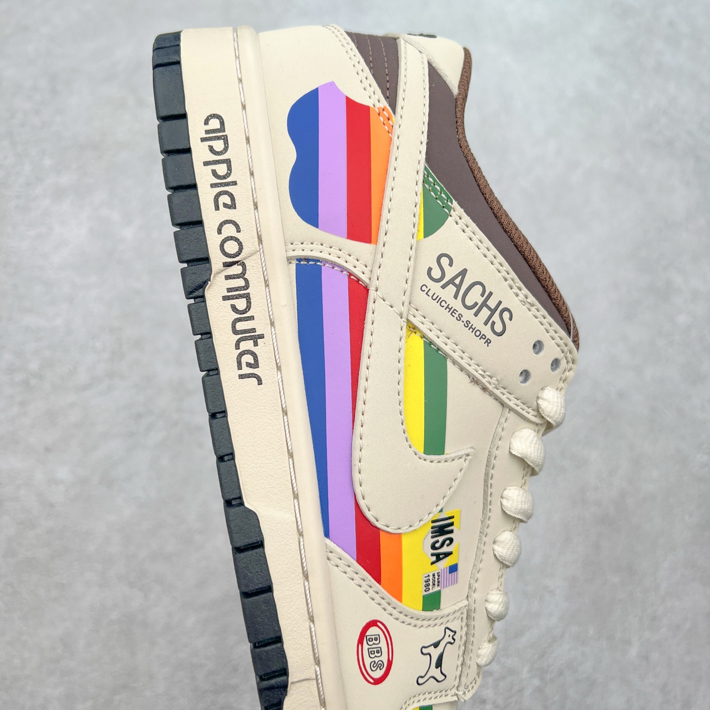 图片[6]-NK Dunk Low 定制配色 MU0232-368 大厂出品 极力推荐 原装头层材料 独家版型蒸餾加工帶來的是更好的视觉和脚感体验大厂纯原品质出货 清洁度 电绣工艺 皮料切割干净无任何毛边 细节完美 实拍调校N版已经零色差零失真 百分百还原实物色彩所见即所得 不存在货不对板色差等低级问题 选购参考实物拍摄 不混卖不参货 只用心做好货严格选品 承诺混一赔十 尺码：36 36.5 37.5 38 38.5 39 40 40.5 41 42 42.5 43 44 44.5 45-选品中心