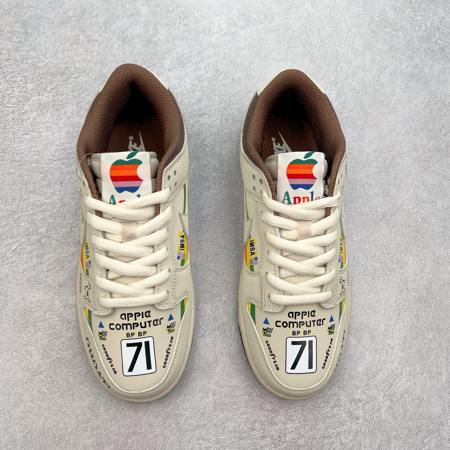 图片[2]-NK Dunk Low 定制配色 MU0232-368 大厂出品 极力推荐 原装头层材料 独家版型蒸餾加工帶來的是更好的视觉和脚感体验大厂纯原品质出货 清洁度 电绣工艺 皮料切割干净无任何毛边 细节完美 实拍调校N版已经零色差零失真 百分百还原实物色彩所见即所得 不存在货不对板色差等低级问题 选购参考实物拍摄 不混卖不参货 只用心做好货严格选品 承诺混一赔十 尺码：36 36.5 37.5 38 38.5 39 40 40.5 41 42 42.5 43 44 44.5 45-选品中心