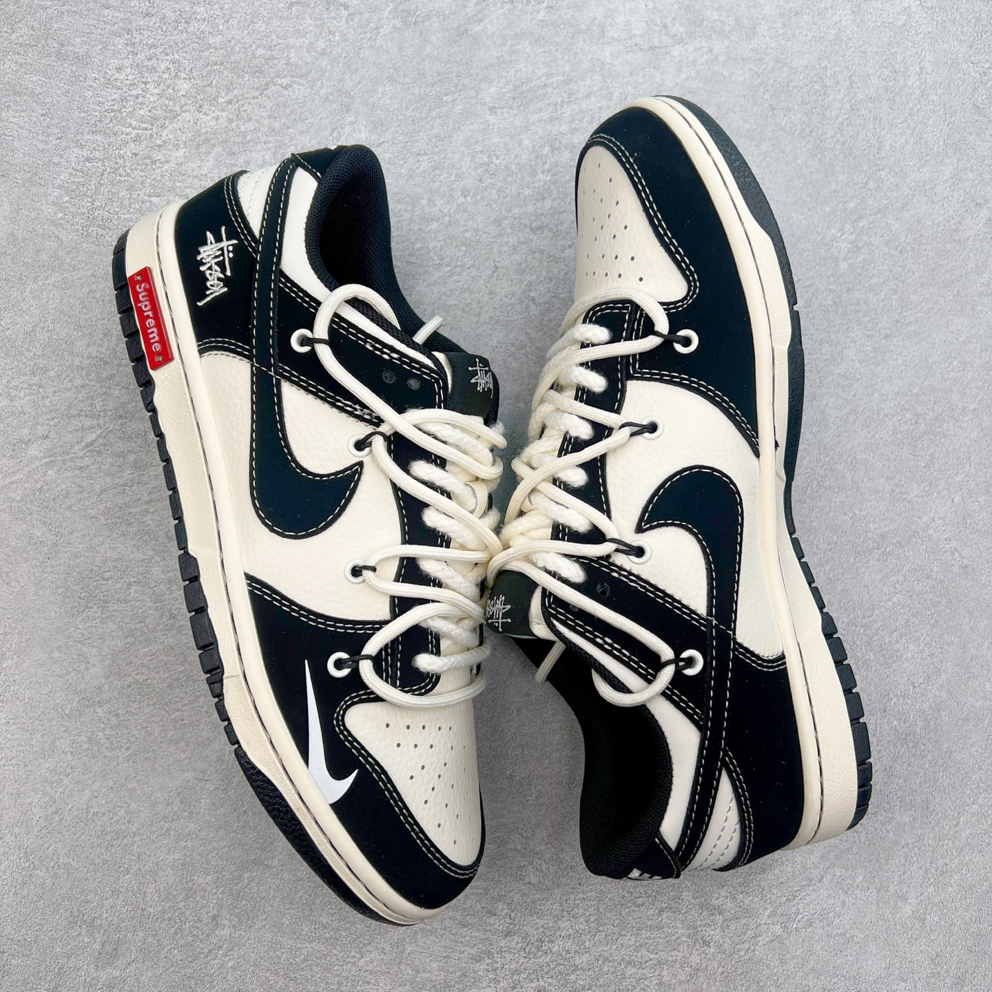 图片[3]-NK Dunk Low 定制配色 YX5066-278 大厂出品 极力推荐 原装头层材料 独家版型蒸餾加工帶來的是更好的视觉和脚感体验大厂纯原品质出货 清洁度 电绣工艺 皮料切割干净无任何毛边 细节完美 实拍调校N版已经零色差零失真 百分百还原实物色彩所见即所得 不存在货不对板色差等低级问题 选购参考实物拍摄 不混卖不参货 只用心做好货严格选品 承诺混一赔十 尺码：36 36.5 37.5 38 38.5 39 40 40.5 41 42 42.5 43 44 44.5 45-选品中心