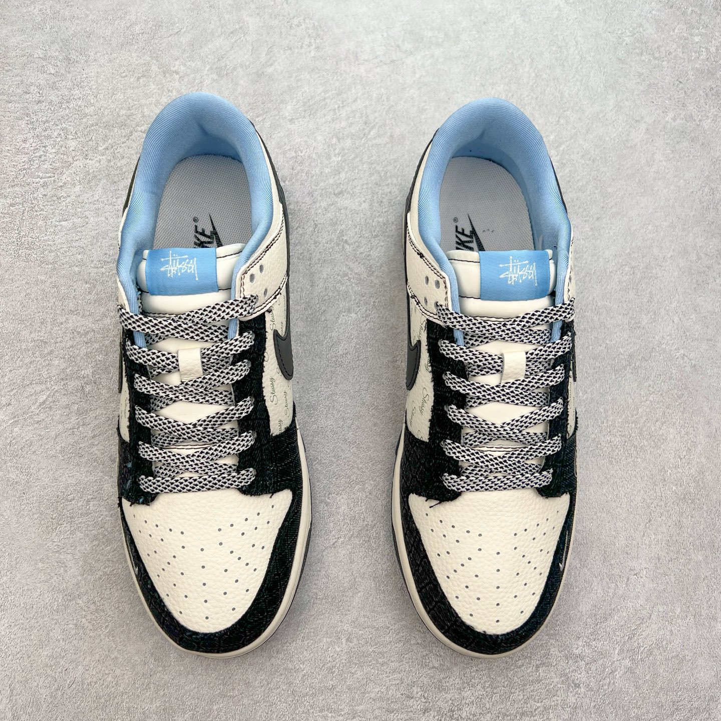 图片[2]-NK Dunk Low 定制配色 ZH2598-267 大厂出品 极力推荐 原装头层材料 独家版型蒸餾加工帶來的是更好的视觉和脚感体验大厂纯原品质出货 清洁度 电绣工艺 皮料切割干净无任何毛边 细节完美 实拍调校N版已经零色差零失真 百分百还原实物色彩所见即所得 不存在货不对板色差等低级问题 选购参考实物拍摄 不混卖不参货 只用心做好货严格选品 承诺混一赔十 尺码：36 36.5 37.5 38 38.5 39 40 40.5 41 42 42.5 43 44 44.5 45-选品中心