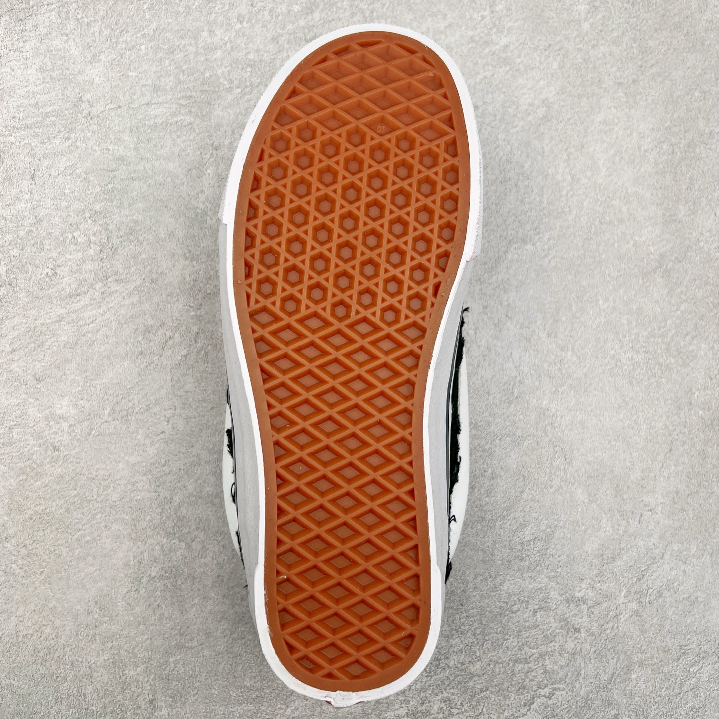 图片[9]-Vans Knu Skool 流苏长毛 复古休闲立体大Logo面包鞋 尺码：35 36 36.5 37 38 38.5 39 40 40.5 41 42 42.5 43 44 工艺：硫化1：1（重量1：1、真标、原钢印、材质标、鞋型标、合格证）-选品中心