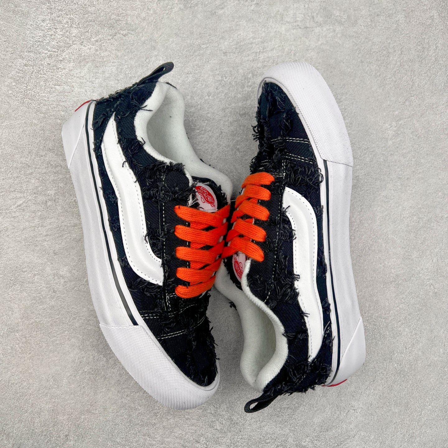 图片[3]-Vans Knu Skool 流苏长毛 复古休闲立体大Logo面包鞋 尺码：35 36 36.5 37 38 38.5 39 40 40.5 41 42 42.5 43 44 工艺：硫化1：1（重量1：1、真标、原钢印、材质标、鞋型标、合格证）-选品中心