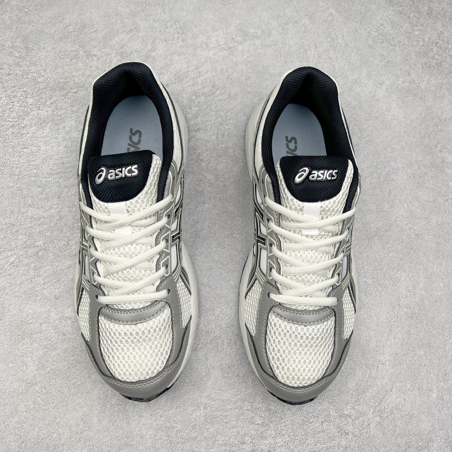 图片[2]-Asics Gel-Contend 亚瑟士抗衡4代低帮城市休闲运动跑步鞋 专业的运动科技 出色的缓冲性能 带来舒适的跑步体验 鞋面采用三明治网布 透气性非常出色 鞋舌带有偏向外侧设计 固定鞋舌防止外倾 内里海绵加透气的BK网布 加强脚部的包覆感 Rearfoot Gel后置凝胶能提供出色的缓冲性能 中底采用补强结构 能有效防止运动中的长时间扭动造成足弓变形 缓解足部疲劳 防滑耐磨橡胶大底 具有较强抓地性 适合慢跑和中等强度训练穿着 后跟内置GEL胶提供更加充分的冲击防护 鞋身外侧反光设计元素 在夜间增强保护性能 尺码：35 36 36.5 37 38 38.5 39 40 40.5 41 42 42.5 43 44 45-选品中心