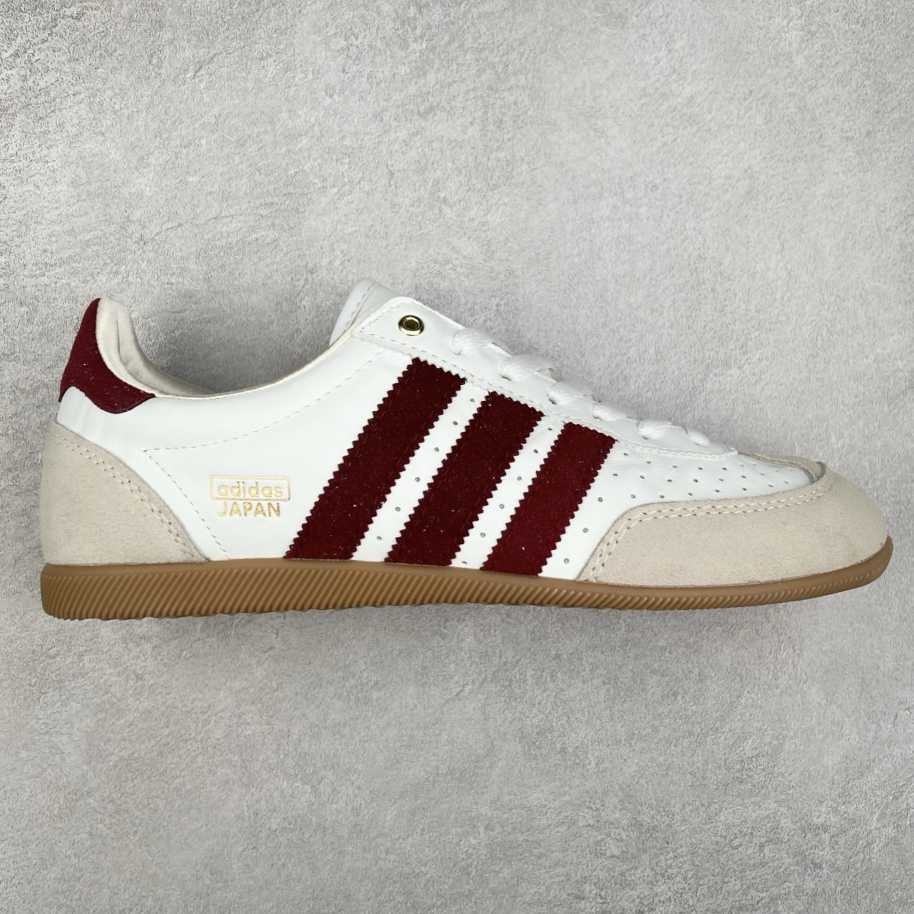 AD Originals JAPAN W 舒适百搭防滑耐磨低帮板鞋 JR0557 尺码:35.5 36 36.5 37 38.5 39 40 40.5 41 42 42.5 43 44 44.5 45-选品中心