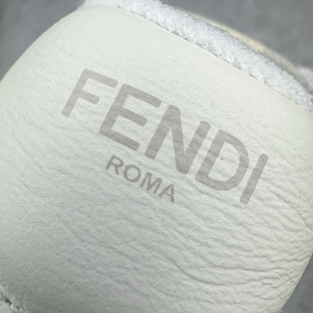 图片[15]-＃LJ渠道版 FENDI Match sneaters 芬迪皮革低帮时尚运动板鞋 独家零售特供 全身20几个细节点全部做到一致还原 吊打市面所有版本 独家原装套装配件官方同源 渠道原装订单 全套专柜包装物及配件 原版购入 高工艺无缝细空胶技术 贴楦误差0.05mm 鞋底采用固特异内外锁死工艺 最大限度弯折永不开胶 原鞋一致效果环保无味 鞋面采用麂皮和皮革拼接组合 logo内里采用毛巾绒里 上脚超级柔软 轻便 舒适搭配卫衣 尺码：36 36.5 37 38 38.5 39 40 40.5 41 42 42.5 43 44 44.5 45-选品中心