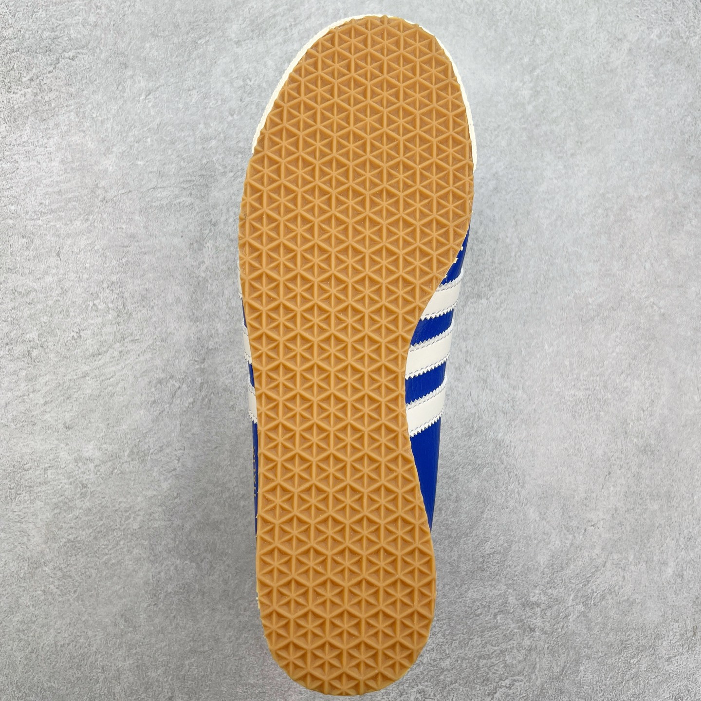 图片[9]-C.P.Company x AD Originals Italia SPZL 联名款舒适防滑耐磨低帮生活休闲鞋 男女同款 尺码：36 36.5 37.5 38 38.5 39 40 40.5 41 42 42.5 43 44 44.5 45-选品中心