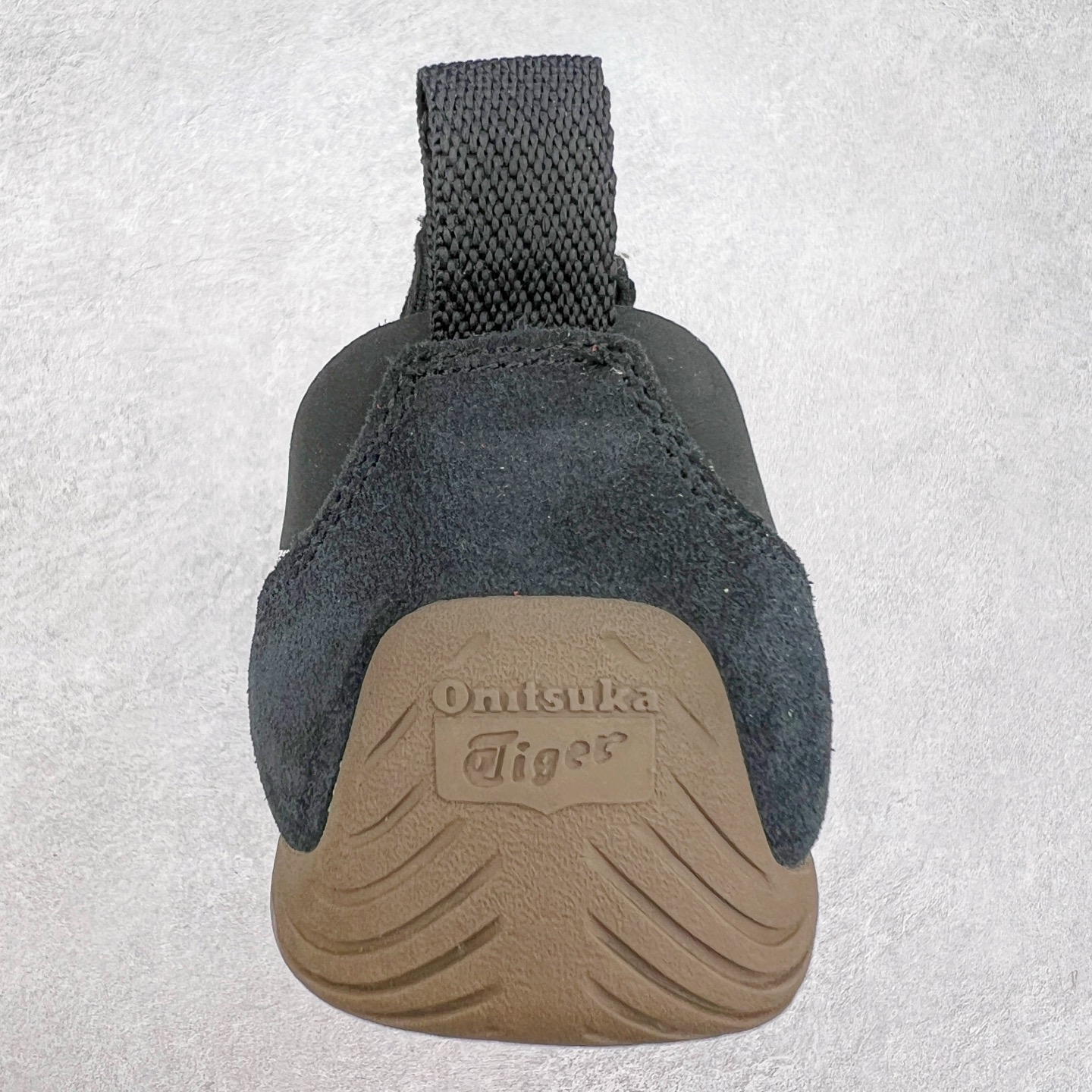 图片[8]-Onitsuka Tiger 鬼塚虎 Sclaw 轻便舒适防滑耐磨透气支撑吸汗低帮生活休闲鞋 低帮设计简洁利落 流畅的线条勾勒出随性的风格 鞋口织物收口 经典鞋袜一体 明线设计标志性logo 采用织物和柔软皮革拼接 时尚质感满满 防磨耐磨大底 上脚轻便舒适 尺码：36 37 37.5 38 39 39.5 40 40.5 41.5 42 42.5 43.5 44 45-选品中心