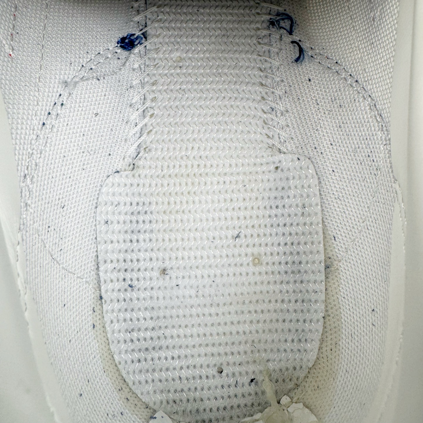 图片[19]-＃M纯原 New Balance U471AK NB新百伦织物牛剖层革春夏薄底鞋防滑耐磨平衡轻便低帮生活休闲鞋 原档数据独立私模大底 唯一正确三层组合大底 特高弹切片加持 百分百还原原鞋脚感 NB市场最强产物 防伪原标全套原楦原纸板原厂数据开发 全鞋电脑针车加持 原厂网布 原装进口头层翻毛皮料正确绒感卡色 正确中底拉帮中底网布细节 匠心打造 耗时两个月开发完成 工艺极其复杂难度可想而知 高端零售专供产物 尺码：36 37 37.5 38 38.5 39.5 40 40.5 41.5 42 42.5 43 44 44.5 45 45.5 46.5 47-选品中心