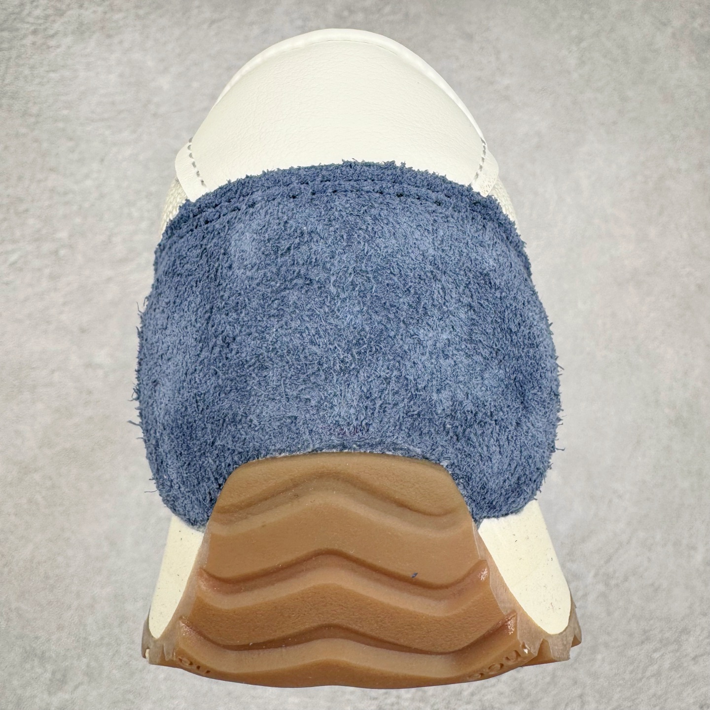 图片[8]-＃M纯原 New Balance U471AK NB新百伦织物牛剖层革春夏薄底鞋防滑耐磨平衡轻便低帮生活休闲鞋 原档数据独立私模大底 唯一正确三层组合大底 特高弹切片加持 百分百还原原鞋脚感 NB市场最强产物 防伪原标全套原楦原纸板原厂数据开发 全鞋电脑针车加持 原厂网布 原装进口头层翻毛皮料正确绒感卡色 正确中底拉帮中底网布细节 匠心打造 耗时两个月开发完成 工艺极其复杂难度可想而知 高端零售专供产物 尺码：36 37 37.5 38 38.5 39.5 40 40.5 41.5 42 42.5 43 44 44.5 45 45.5 46.5 47-选品中心