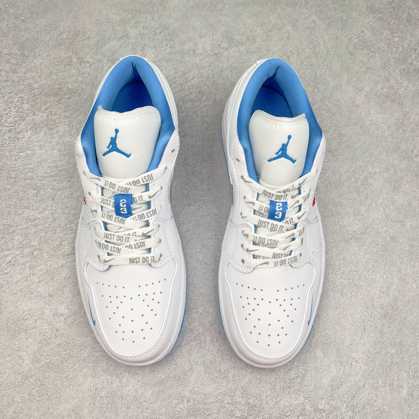 图片[2]-Air Jordan AJ1 Low 低帮定制 AO9944-441 原厂内置气垫魔块 A模大底 头层小牛皮 鞋舌AJ原厂专用牛津布+AJ专用反口珍珠布+原厂无杂质高弹内里海棉+特殊封边弹力鞋带 尺码：36 36.5 37.5 38 38.5 39 40 40.5 41 42 42.5 43 44 44.5 45-选品中心