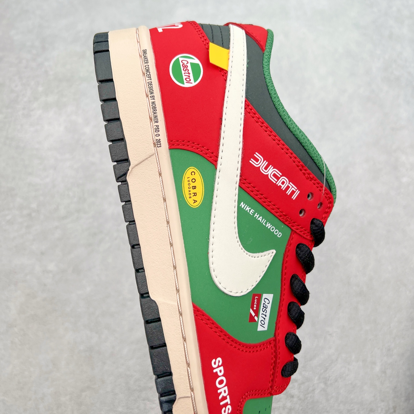 图片[6]-NK Dunk Low 定制配色 MU0232-361 大厂出品 极力推荐 原装头层材料 独家版型蒸餾加工帶來的是更好的视觉和脚感体验大厂纯原品质出货 清洁度 电绣工艺 皮料切割干净无任何毛边 细节完美 实拍调校N版已经零色差零失真 百分百还原实物色彩所见即所得 不存在货不对板色差等低级问题 选购参考实物拍摄 不混卖不参货 只用心做好货严格选品 承诺混一赔十 尺码：36 36.5 37.5 38 38.5 39 40 40.5 41 42 42.5 43 44 44.5 45-选品中心