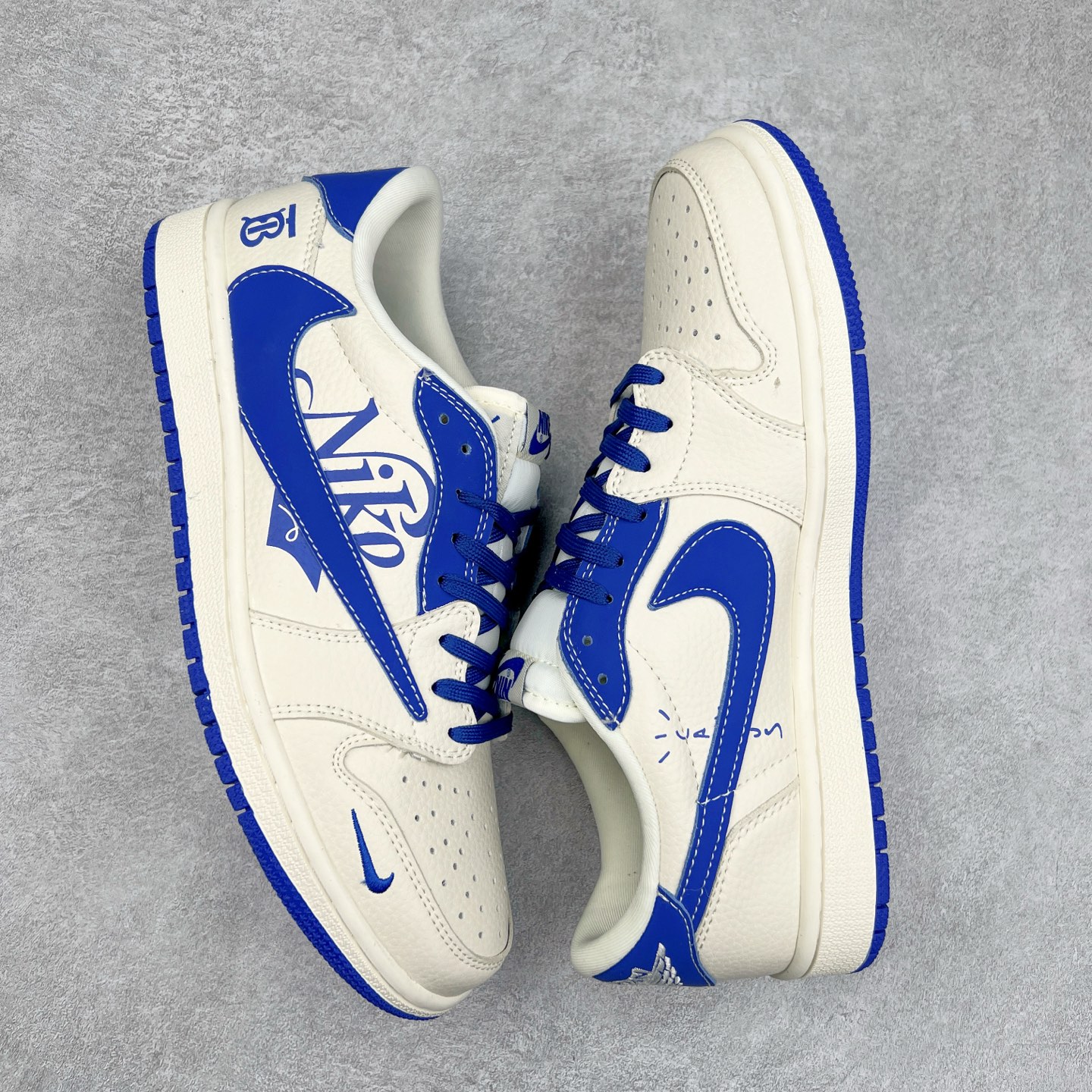 图片[3]-TS x Air Jordan AJ1 Low 倒钩低帮联名定制配色 LD2025-007 原厂内置气垫魔块 A模大底 头层小牛皮 鞋舌AJ原厂专用牛津布+AJ专用反口珍珠布+原厂无杂质高弹内里海棉+特殊封边弹力鞋带 实拍调校N版已经零色差零失真 百分百还原实物色彩所见即所得 不存在货不对板色差等低级问题 选购参考实物拍摄 不混卖不参货 只用心做好货严格选品 承诺混一赔十 尺码：36 36.5 37.5 38 38.5 39 40 40.5 41 42 42.5 43 44 44.5 45-选品中心