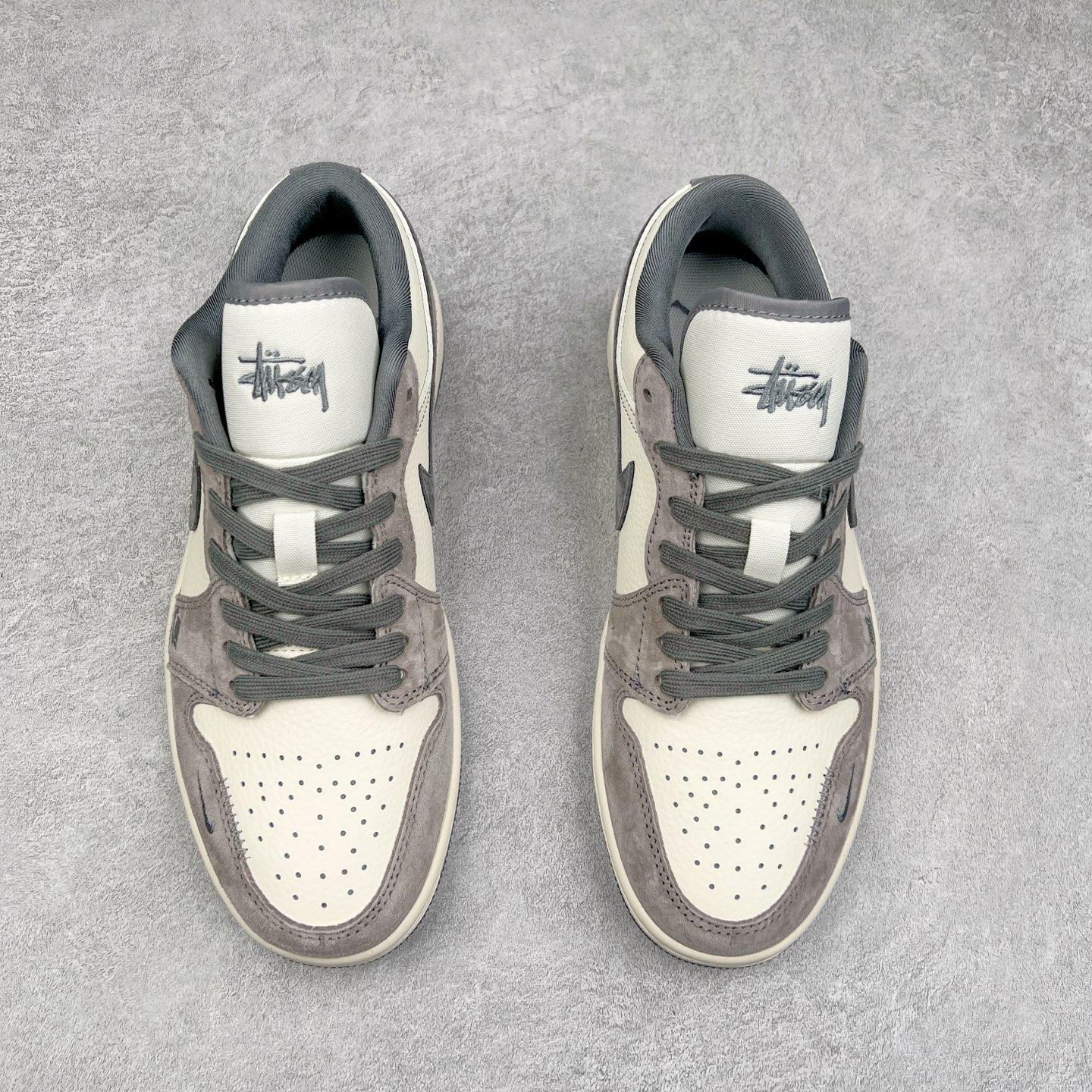 图片[2]-Air Jordan AJ1 Low 低帮定制 SJ9950-053 原厂内置气垫魔块 A模大底 头层小牛皮 鞋舌AJ原厂专用牛津布+AJ专用反口珍珠布+原厂无杂质高弹内里海棉+特殊封边弹力鞋带 尺码：36 36.5 37.5 38 38.5 39 40 40.5 41 42 42.5 43 44 44.5 45-选品中心