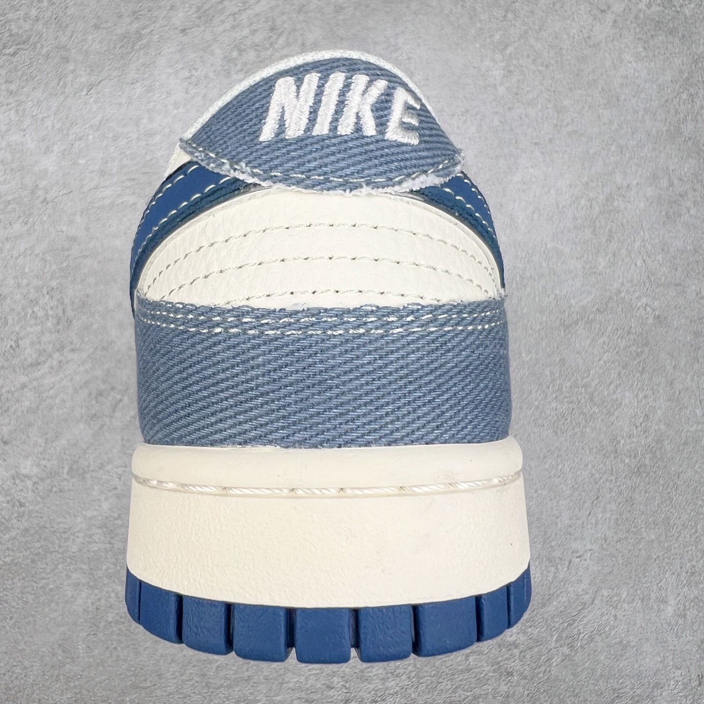 图片[8]-NK Dunk Low 定制配色 JJ2508-562 大厂出品 极力推荐 原装头层材料 独家版型蒸餾加工帶來的是更好的视觉和脚感体验大厂纯原品质出货 清洁度 电绣工艺 皮料切割干净无任何毛边 细节完美 实拍调校N版已经零色差零失真 百分百还原实物色彩所见即所得 不存在货不对板色差等低级问题 选购参考实物拍摄 不混卖不参货 只用心做好货严格选品 承诺混一赔十 尺码：36 36.5 37.5 38 38.5 39 40 40.5 41 42 42.5 43 44 44.5 45-选品中心