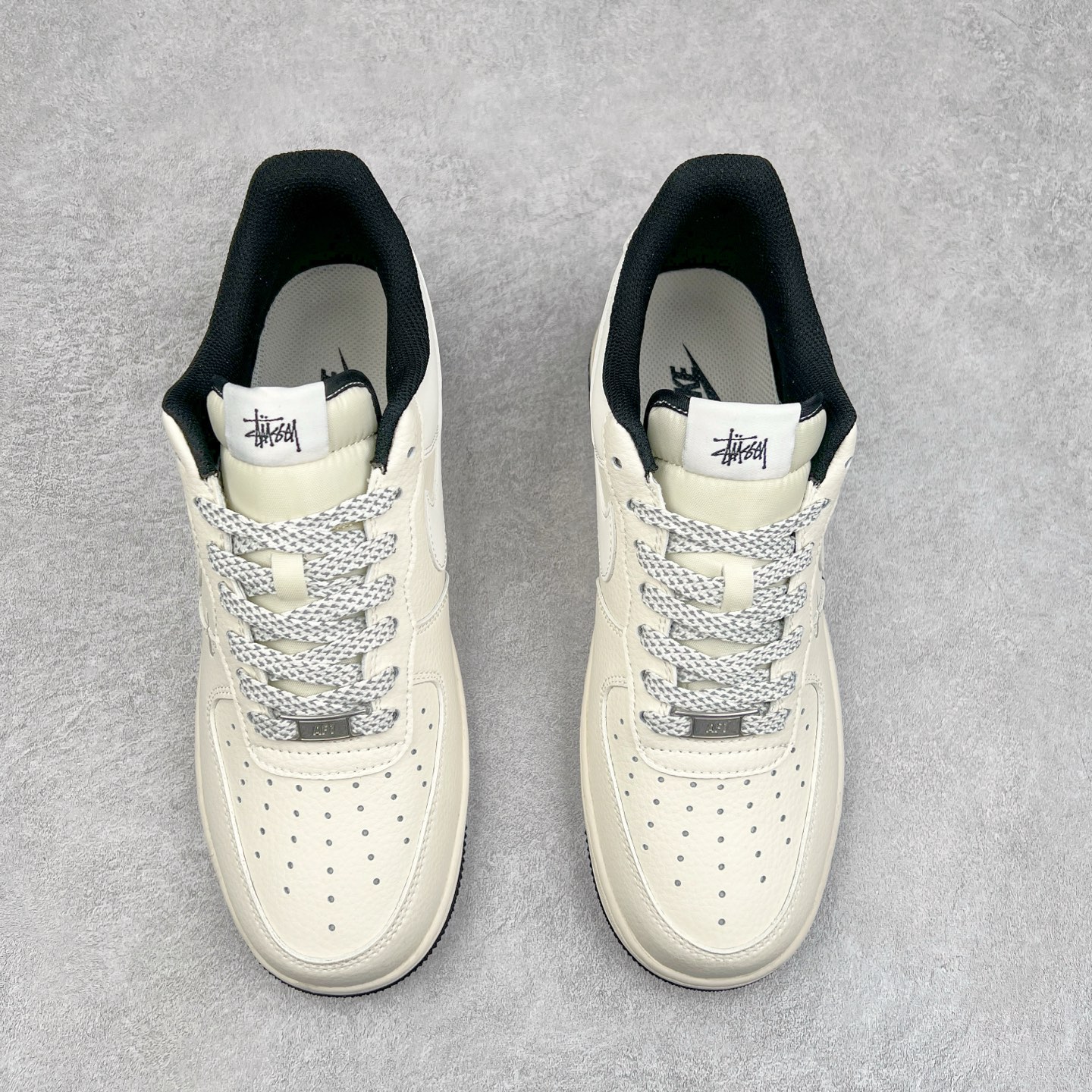 图片[2]-NK Air Force 1´07 Low 空军一号低帮百搭休闲运动板鞋 XZ6188-713 柔软、弹性十足的缓震性能和出色的中底设计 横跨复古与现代的外型结合 造就出风靡全球 三十多年的Force 1 直到今天还深受青睐 实拍调校N版已经零色差零失真 百分百还原实物色彩所见即所得 不存在货不对板色差等低级问题 选购参考实物拍摄 不混卖不参货 只用心做好货严格选品 承诺混一赔十 尺码：36 36.5 37.5 38 38.5 39 40 40.5 41 42 42.5 43 44 44.5 45-选品中心