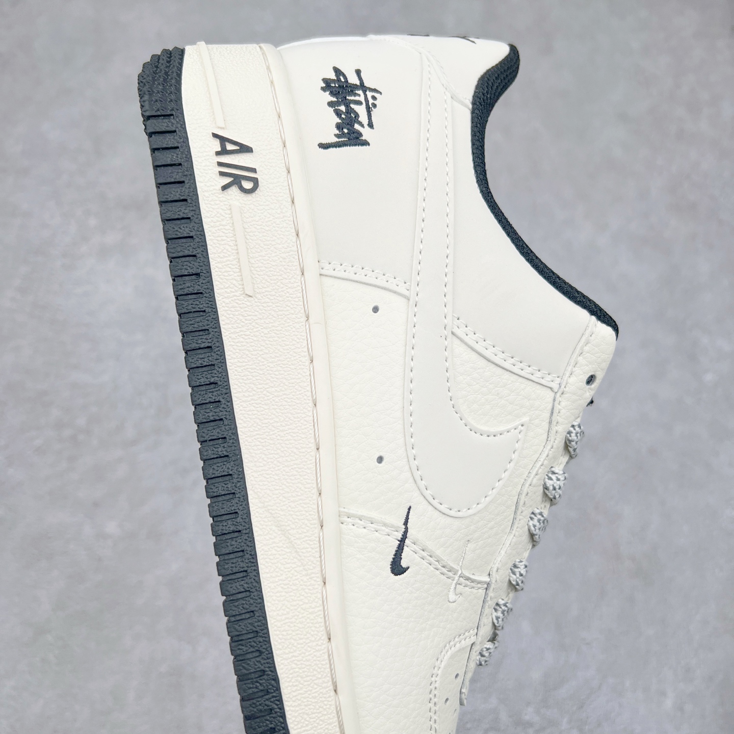 图片[6]-NK Air Force 1´07 Low 空军一号低帮百搭休闲运动板鞋 XZ6188-713 柔软、弹性十足的缓震性能和出色的中底设计 横跨复古与现代的外型结合 造就出风靡全球 三十多年的Force 1 直到今天还深受青睐 实拍调校N版已经零色差零失真 百分百还原实物色彩所见即所得 不存在货不对板色差等低级问题 选购参考实物拍摄 不混卖不参货 只用心做好货严格选品 承诺混一赔十 尺码：36 36.5 37.5 38 38.5 39 40 40.5 41 42 42.5 43 44 44.5 45-选品中心