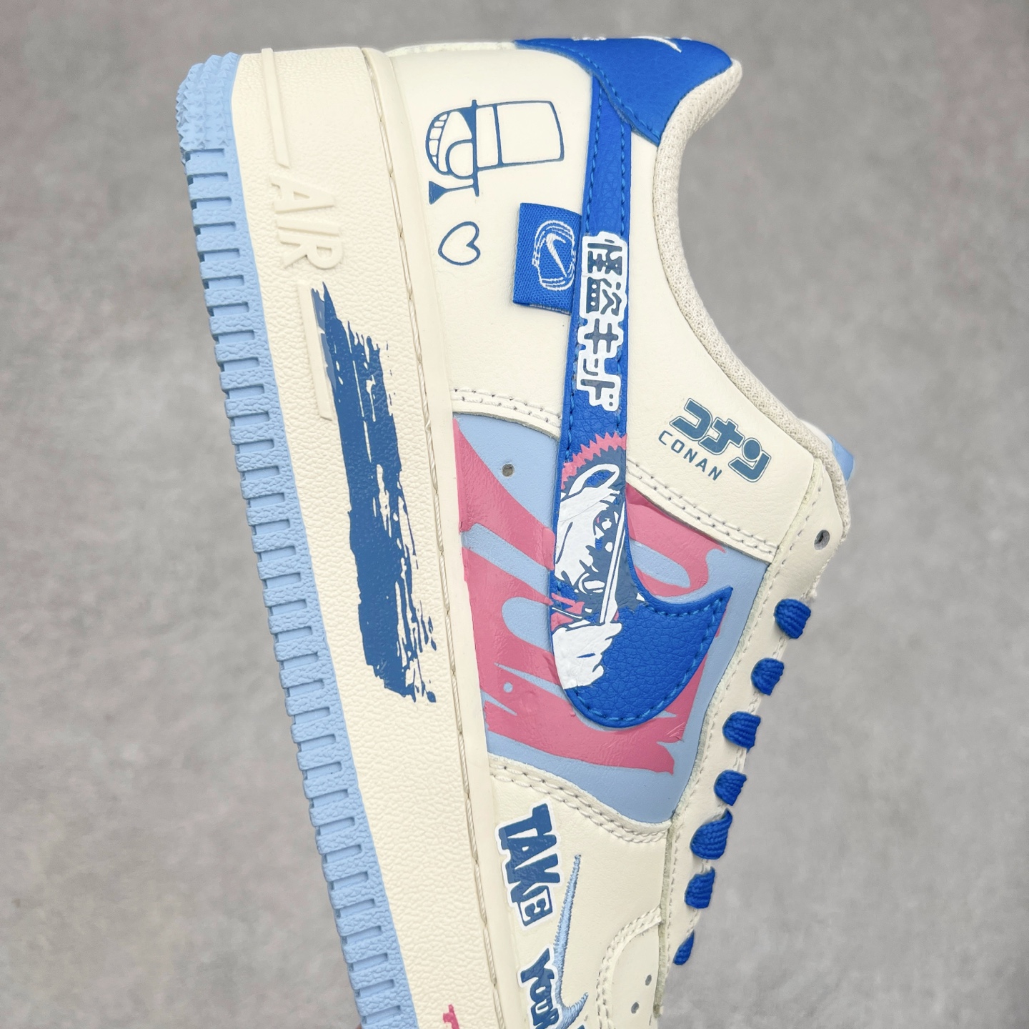 图片[6]-NK Air Force 1´07 Low 空军一号低帮百搭休闲运动板鞋 DB3301-121 柔软、弹性十足的缓震性能和出色的中底设计 横跨复古与现代的外型结合 造就出风靡全球 三十多年的Force 1 直到今天还深受青睐 实拍调校N版已经零色差零失真 百分百还原实物色彩所见即所得 不存在货不对板色差等低级问题 选购参考实物拍摄 不混卖不参货 只用心做好货严格选品 承诺混一赔十 尺码：36 36.5 37.5 38 38.5 39 40 40.5 41 42 42.5 43 44 44.5 45-选品中心