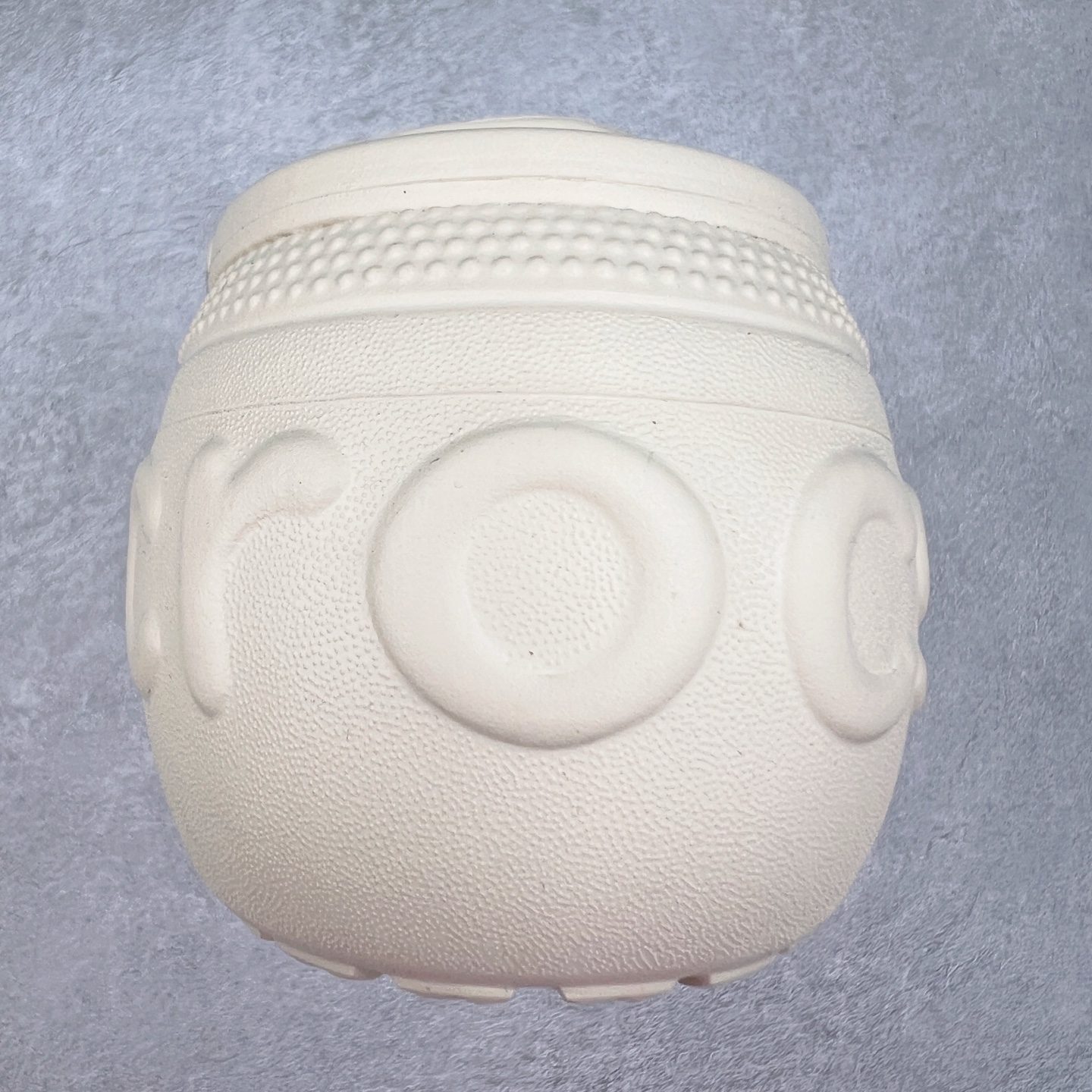 图片[8]-＃DG莞产 Crocs Classic Clog 卡骆驰休闲沙滩洞洞拖鞋凉鞋 透明防水袋包装 注意配件需单独购买 超轻Croslite专利材料打造 鞋面更加耐用易清洗 该鞋款轻盈舒适 2002年 经典克骆格诞生 秉承外形简单 穿着舒适的初衷 不断为消费者带来舒适的穿着体验 穿出“趣”味 鞋面洞洞可搭彰显个性的智必星 一鞋两穿 可调节式后跟带增添鞋身的稳固性能 放前面变成愜意舒适的凉拖 放后面行走跑跳更加稳妥 Croslite ™材料 封闭式细胞树脂 能够在体温作用下自动变形以适应脚部形状 涉水性优秀的同时易于清洁 抓地力强 不易打滑 Crocs的核心理念：轻便 灵活 全方位的舒适感 同步官方尺码：M4（36-37） M5（37-38）M6（38-39）M7（39-40）-选品中心