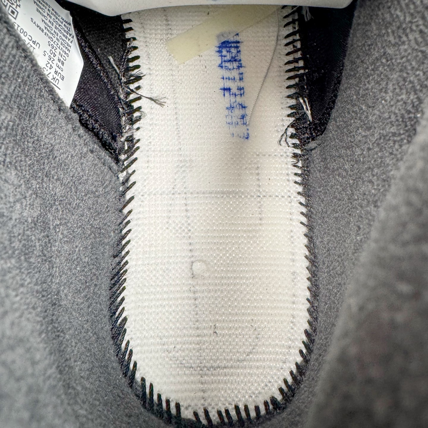 图片[10]-＃纯原 Air Jordan AJ5 OG “Grape” 白紫色 HQ7978-100 原楦原纸板开发 采购原厂皮料 原厂定型 后跟完美效果 到手可放心比对发售原鞋 上脚百分百充当正品驾驭 真正原装公司级完美鞋型 一切细节实拍所见所得！纸板中底、钢印 完美版型 一应俱全外贸专供 发国外寄售可稳妥充正操作 尺码：40 40.5 41 42 42.5 43 44 44.5 45 46 47.5 48.5-选品中心