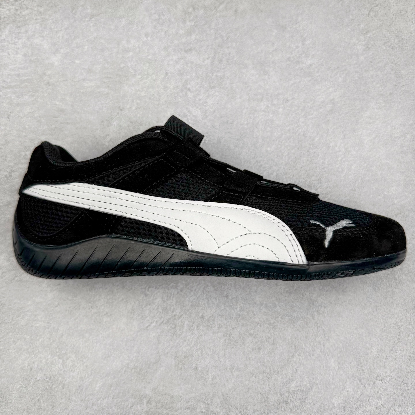 PUMA Speedcat Go 彪马薄底鞋 柔软舒适 防滑耐磨 低帮 生活休闲鞋 实拍调校N版已经零色差零失真 百分百还原实物色彩所见即所得 不存在货不对板色差等低级问题 选购参考实物拍摄 不混卖不参货 只用心做好货严格选品 承诺混一赔十 尺码：36 36.5 37.5 38 38.5 39 40 40.5 41 42 42.5 43 44 44.5 45-选品中心