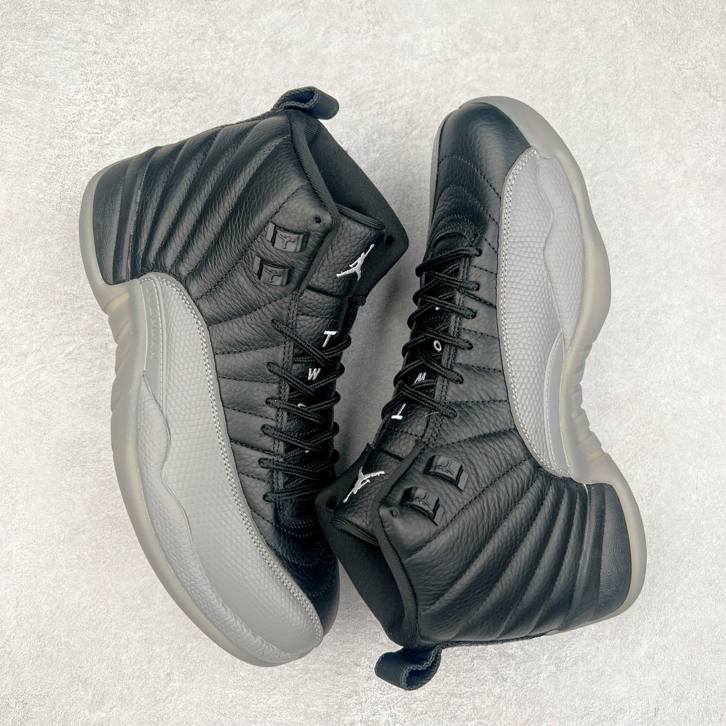 图片[3]-＃纯原福利 Air Jordan AJ12 Retro 原楦原纸板开发 采购原厂皮料 原厂定型 后跟完美效果 到手可放心比对发售原鞋 上脚百分百充当正品驾驭 真正原装公司级完美鞋型 一切细节实拍所见所得 纸板中底、钢印 完美版型 尺码：40 40.5 41 42.5 43 44 44.5 45 46 47.5-选品中心