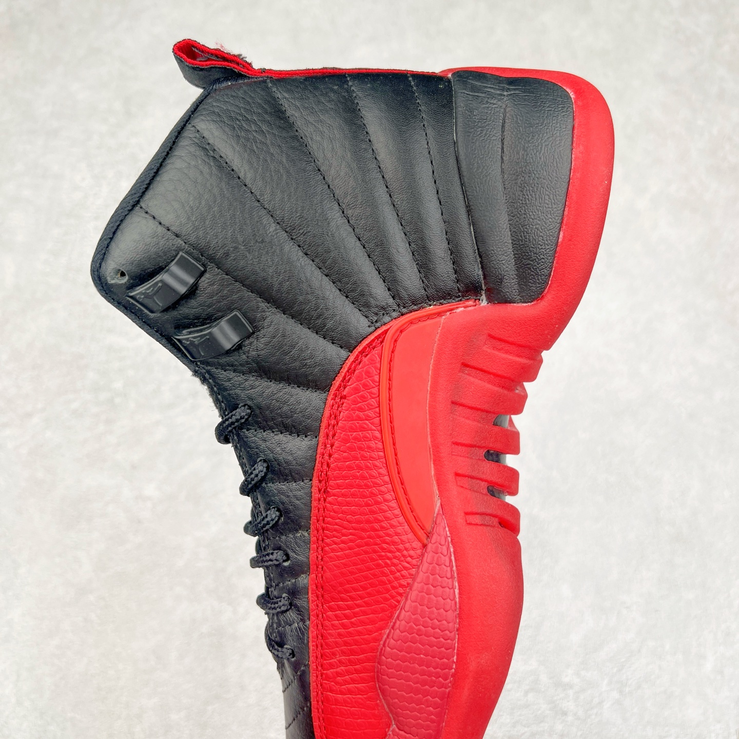 图片[7]-＃纯原福利 Air Jordan AJ12 Retro 原楦原纸板开发 采购原厂皮料 原厂定型 后跟完美效果 到手可放心比对发售原鞋 上脚百分百充当正品驾驭 真正原装公司级完美鞋型 一切细节实拍所见所得 纸板中底、钢印 完美版型 尺码：40 40.5 41 42.5 43 44 44.5 45 46 47.5-选品中心