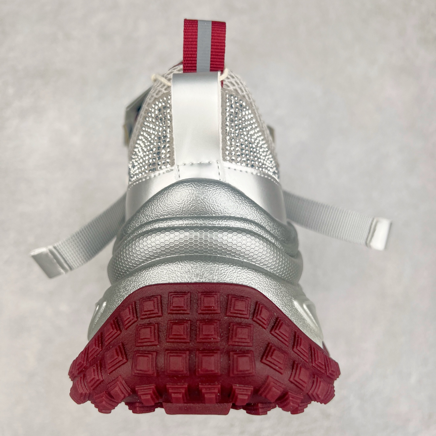 图片[8]-GG-CC Chunky Low 休闲运动老爹鞋 #广东大厂出品 完美细节 25ss早春新款 大长腿 时髦look轻松定格 不费力展现率性氛围 酷帅机能风不规则设计大底 GGcc杏银红色拼色造型设计 轻便舒适百搭 不管怎么搭都敲好看~尺码：35 36 37 38 39 40-选品中心