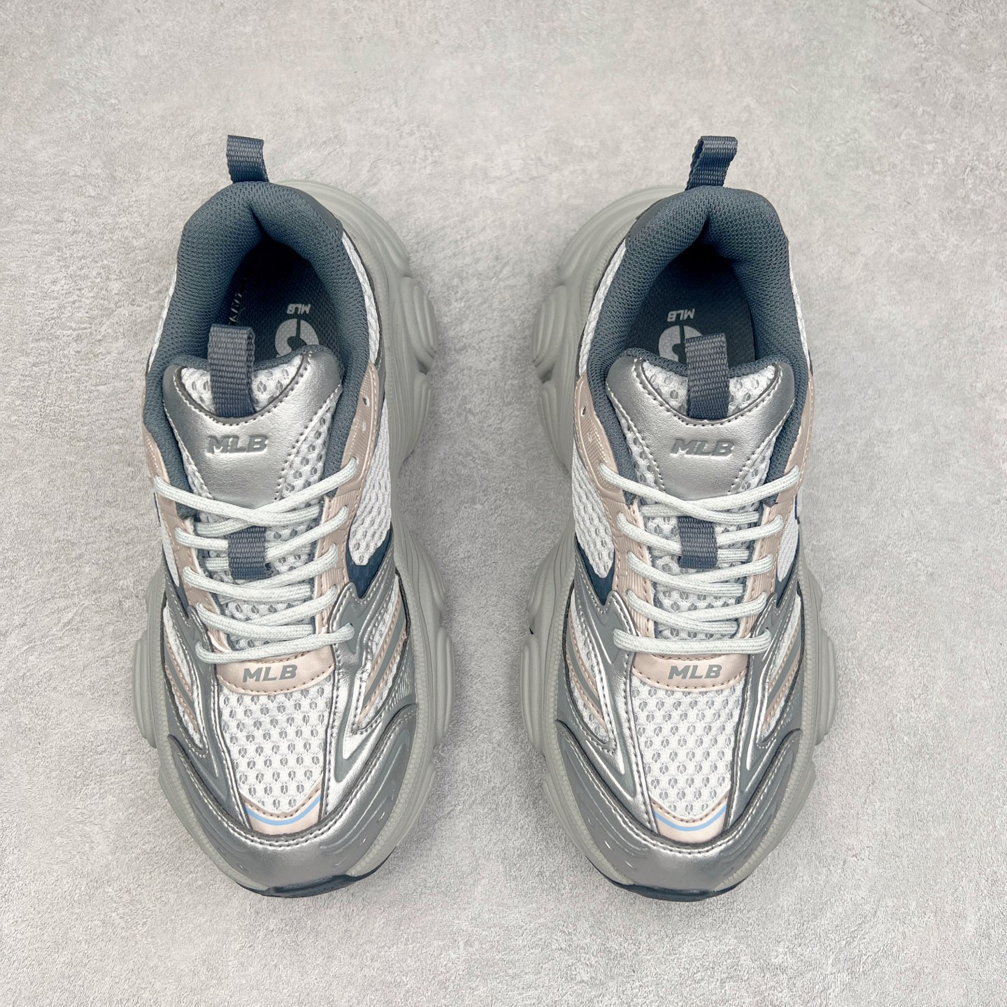 图片[2]-MLB WINNER CHUNKY 纽约洋基队合成革潮流时尚舒适休闲运动风厚底增高 防滑耐磨 低帮 老爹鞋 男女同款 黑色 实拍调校N版已经零色差零失真 百分百还原实物色彩所见即所得 不存在货不对板色差等低级问题 选购参考实物拍摄 不混卖不参货 只用心做好货严格选品 承诺混一赔十 尺码：36 36.5 37.5 38 38.5 39 40 40.5 41 42 42.5 43 44 44.5 45-选品中心