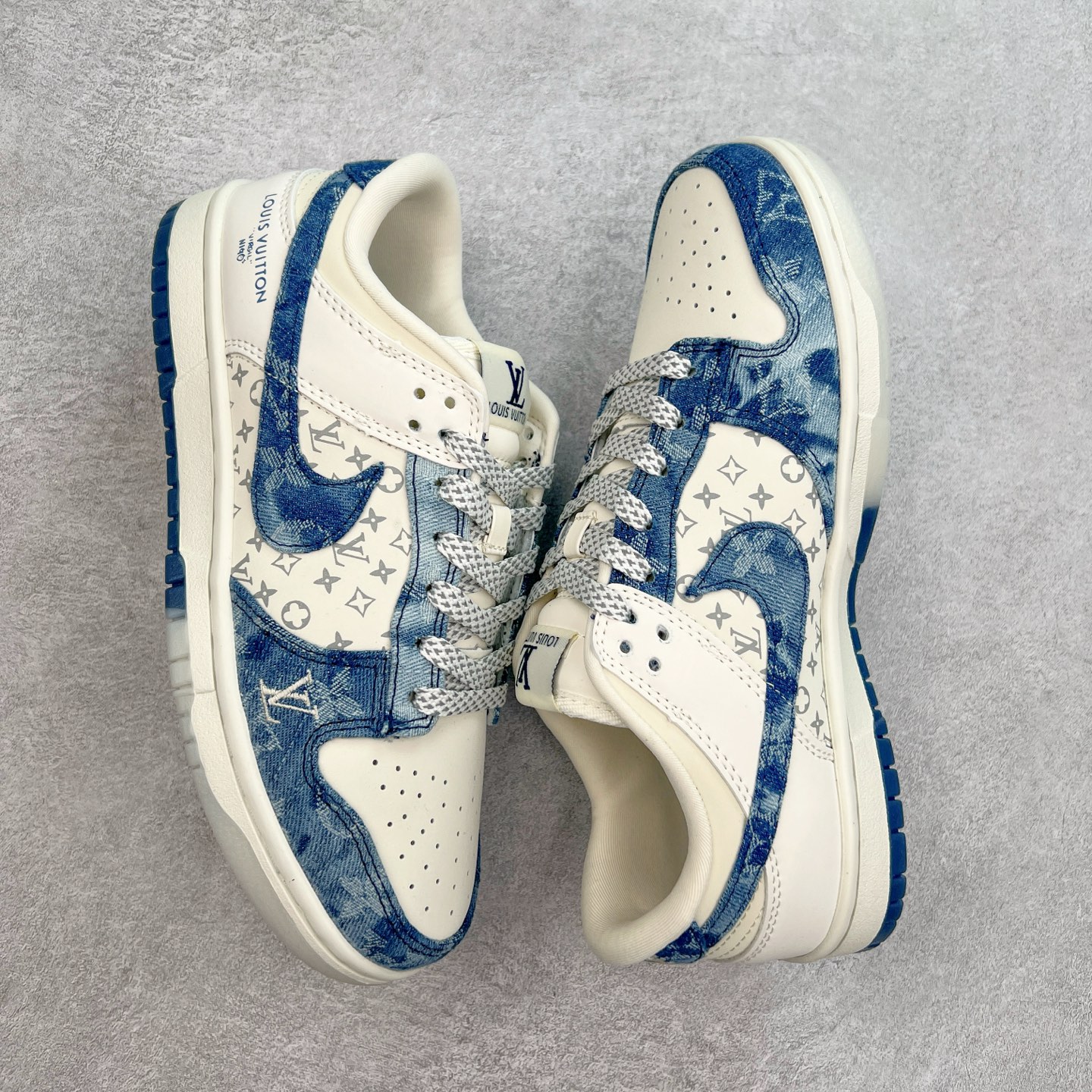 图片[3]-NK Dunk Low 定制配色 CH8311-287 大厂出品 极力推荐 原装头层材料 独家版型蒸餾加工帶來的是更好的视觉和脚感体验大厂纯原品质出货 清洁度 电绣工艺 皮料切割干净无任何毛边 细节完美 实拍调校N版已经零色差零失真 百分百还原实物色彩所见即所得 不存在货不对板色差等低级问题 选购参考实物拍摄 不混卖不参货 只用心做好货严格选品 承诺混一赔十 尺码：36 36.5 37.5 38 38.5 39 40 40.5 41 42 42.5 43 44 44.5 45-选品中心