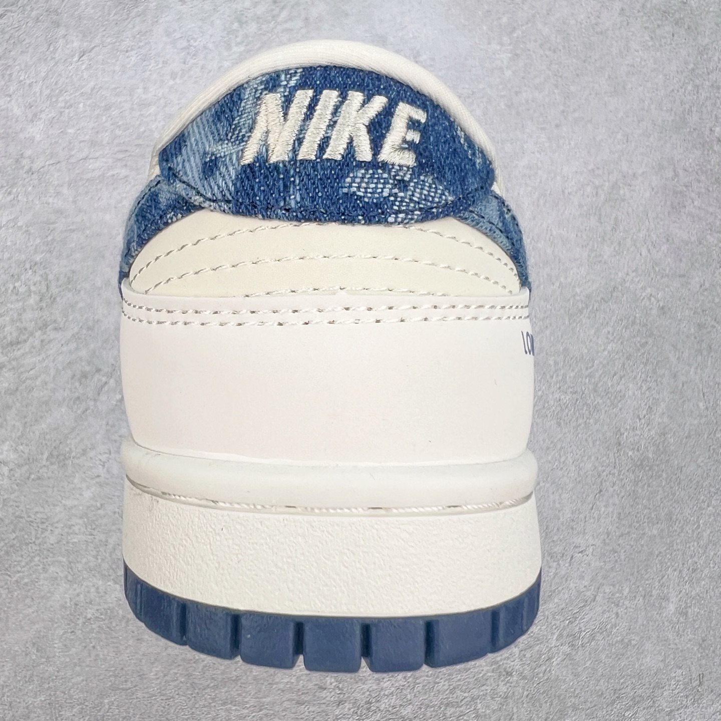 图片[8]-NK Dunk Low 定制配色 CH8311-287 大厂出品 极力推荐 原装头层材料 独家版型蒸餾加工帶來的是更好的视觉和脚感体验大厂纯原品质出货 清洁度 电绣工艺 皮料切割干净无任何毛边 细节完美 实拍调校N版已经零色差零失真 百分百还原实物色彩所见即所得 不存在货不对板色差等低级问题 选购参考实物拍摄 不混卖不参货 只用心做好货严格选品 承诺混一赔十 尺码：36 36.5 37.5 38 38.5 39 40 40.5 41 42 42.5 43 44 44.5 45-选品中心