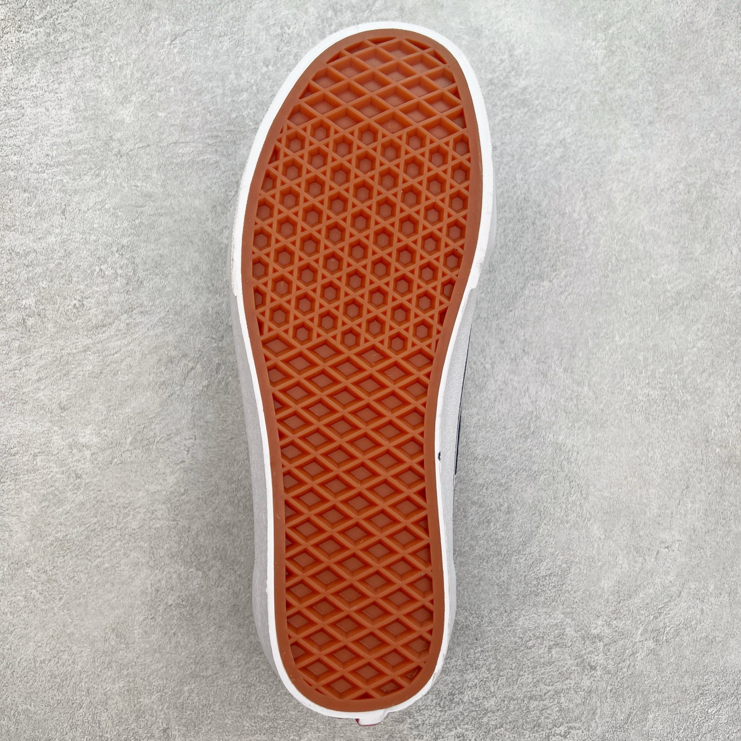 图片[9]-Vans Old Skool 玖制 腰果花 经典黑白复古高街百搭休闲帆布鞋 手绘腰果花印第安风 小众且高级 货号：VN000D3HY28 尺码：35 36 36.5 37 38 38.5 39 40 40.5 41 42 42.5 43 44-选品中心