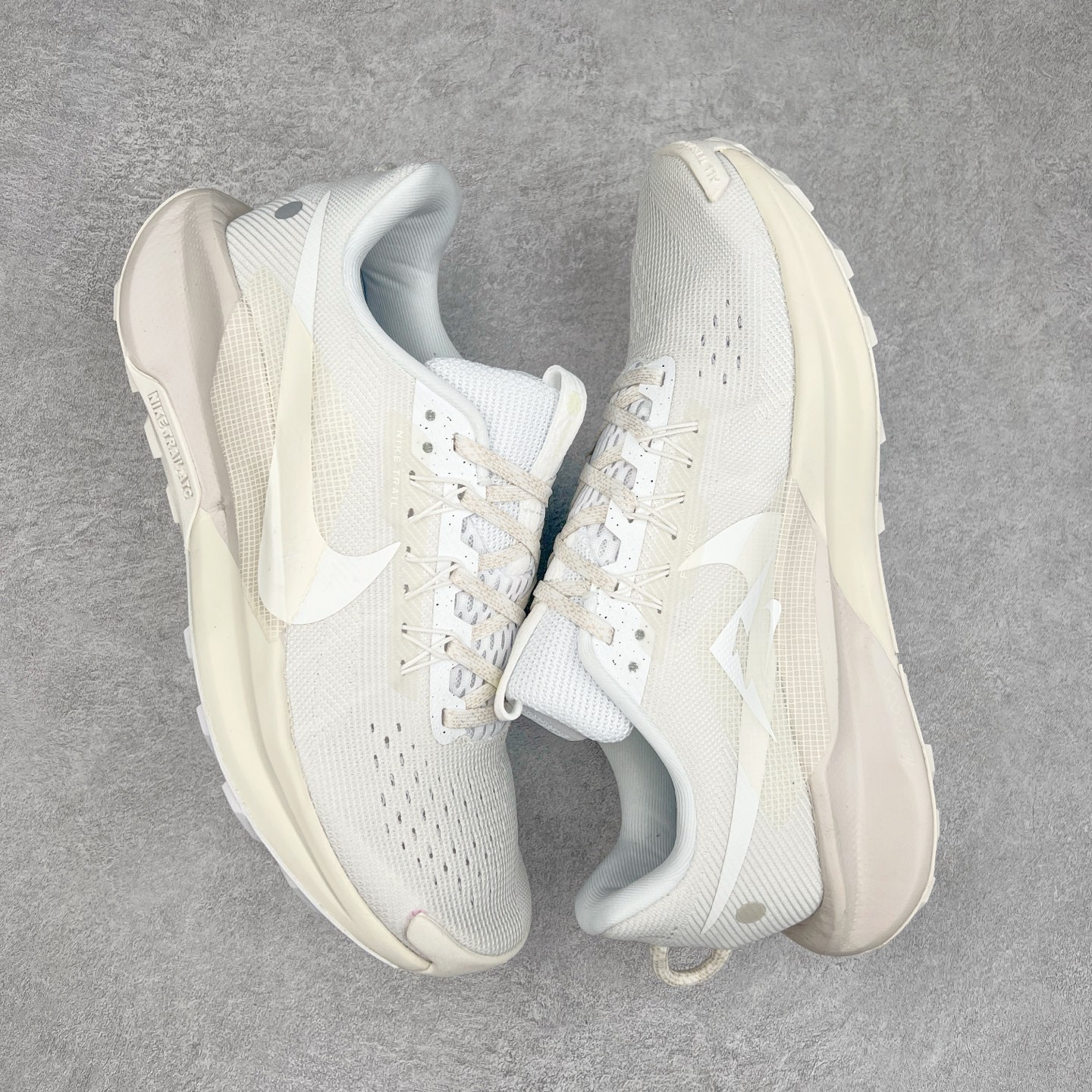 图片[3]-＃福利特价 NK JUNIPER TRAIL ATC Next Nature 越野跑步鞋 登月兼顾迅疾外观和稳固脚感 后跟覆面和中足动态支撑巧妙融合 缔造稳定顺畅的迈步体验 尺码：36 36.5 37.5 38 38.5 39 40 40.5 41 42 42.5 43 44 44.5 45-选品中心