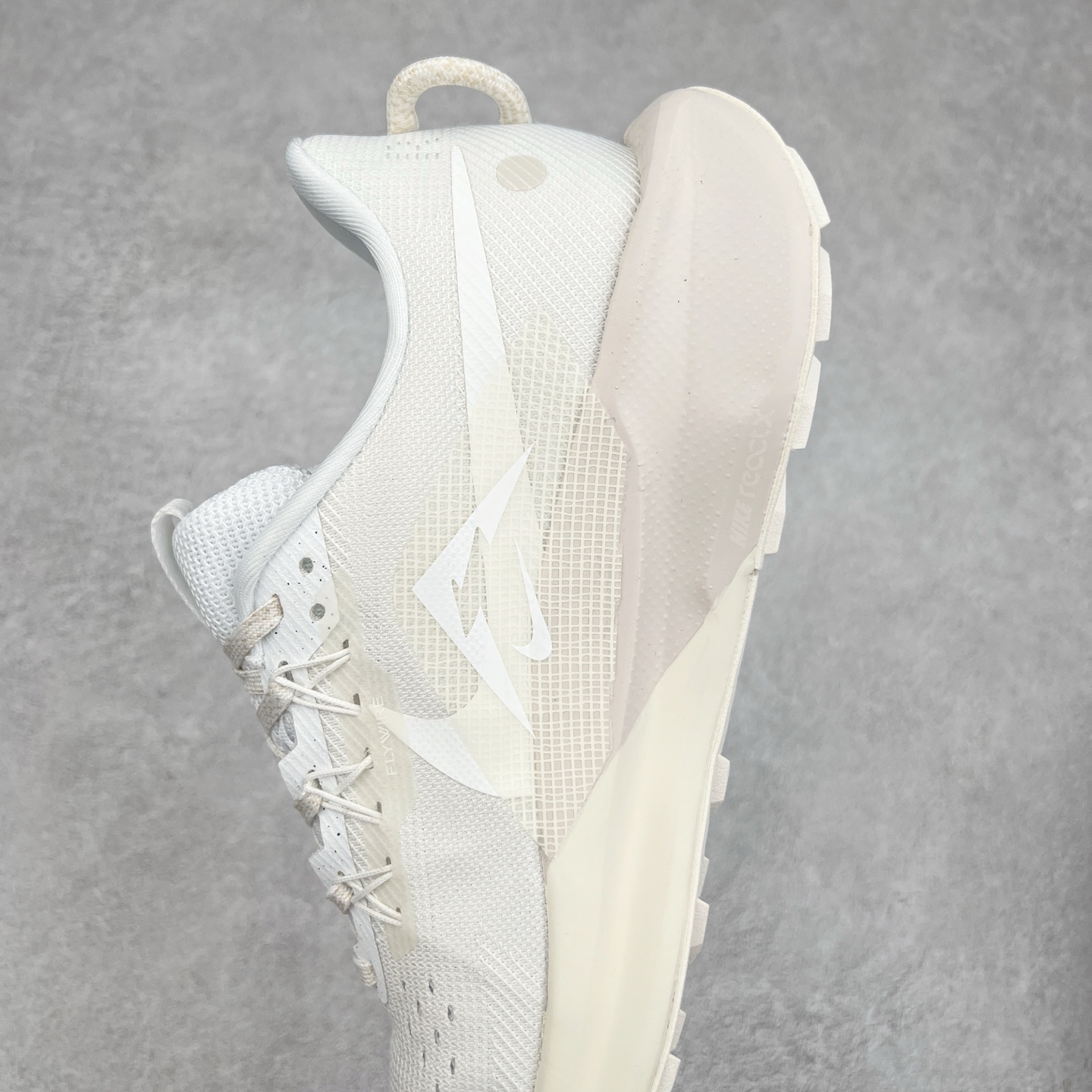 图片[7]-＃福利特价 NK JUNIPER TRAIL ATC Next Nature 越野跑步鞋 登月兼顾迅疾外观和稳固脚感 后跟覆面和中足动态支撑巧妙融合 缔造稳定顺畅的迈步体验 尺码：36 36.5 37.5 38 38.5 39 40 40.5 41 42 42.5 43 44 44.5 45-选品中心